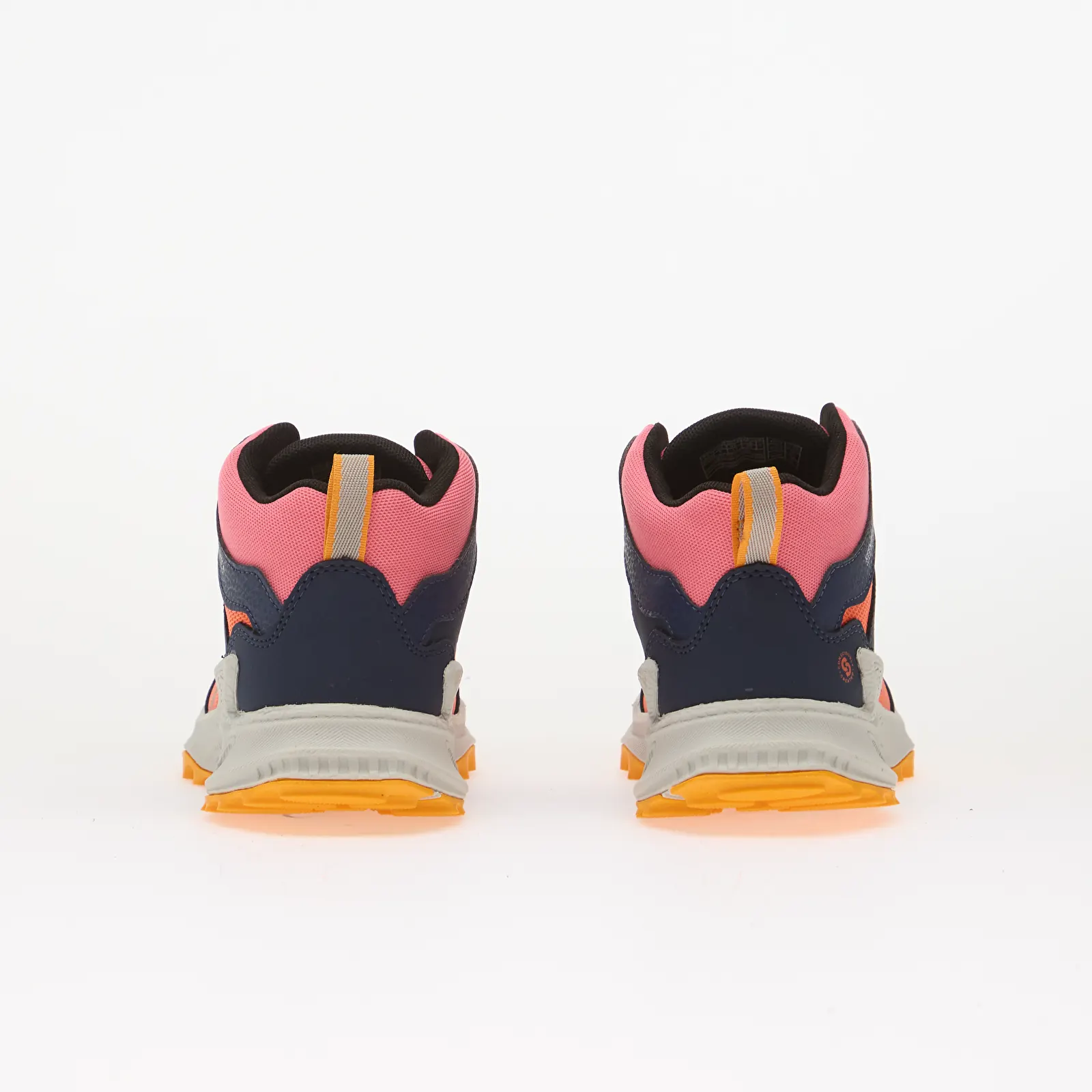 Kids' sneakers and shoes KEEN Zionic MID WP Youth ?