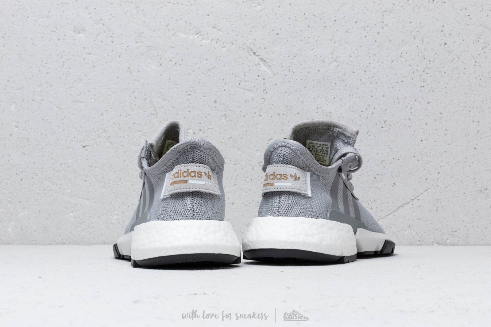 Adidas pod reflective deals