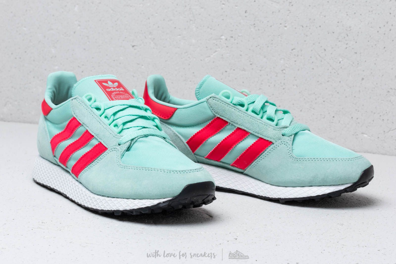 Adidas forest grove top schoenen