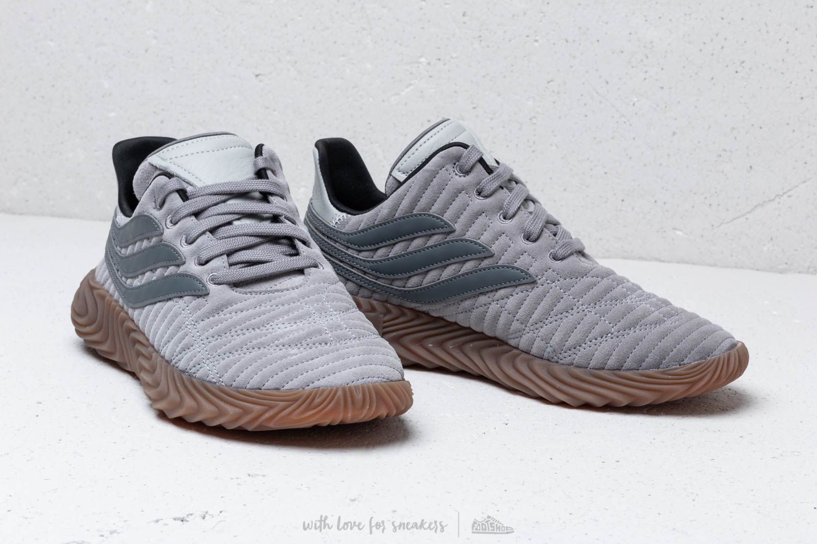 Chaussures et baskets homme adidas Sobakov Grethr/ Grey Four/ Grey Two