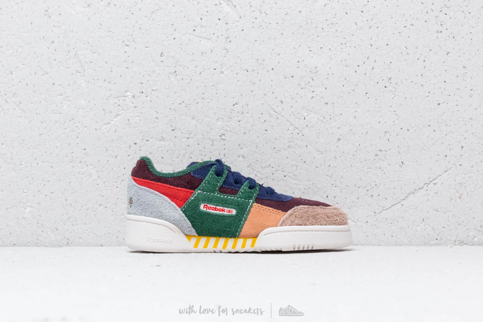 Reebok outlet classic tao