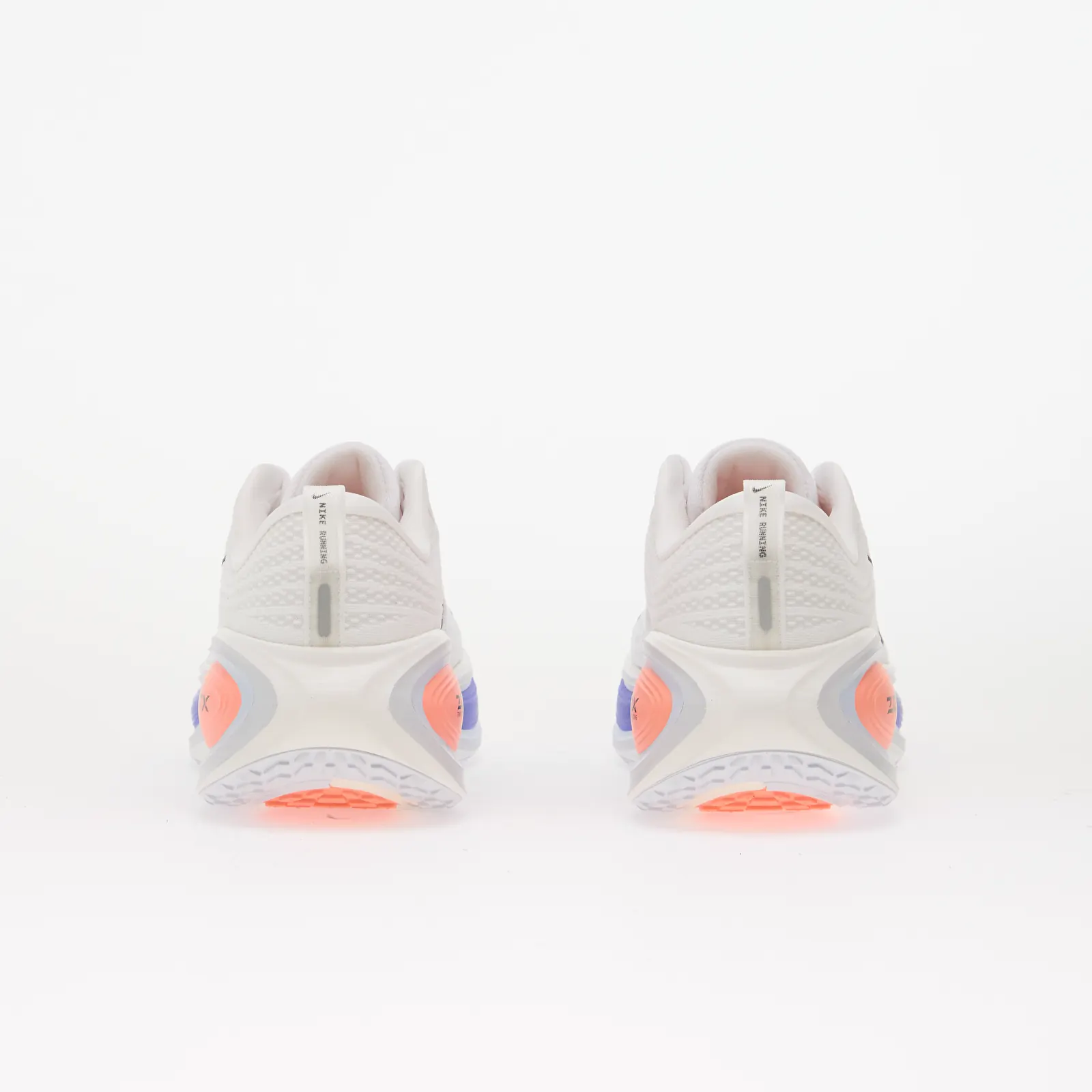 Încălțăminte și sneakerși pentru bărbați Nike Vomero Plus White/ Black-Atomic Pink-Racer Blue