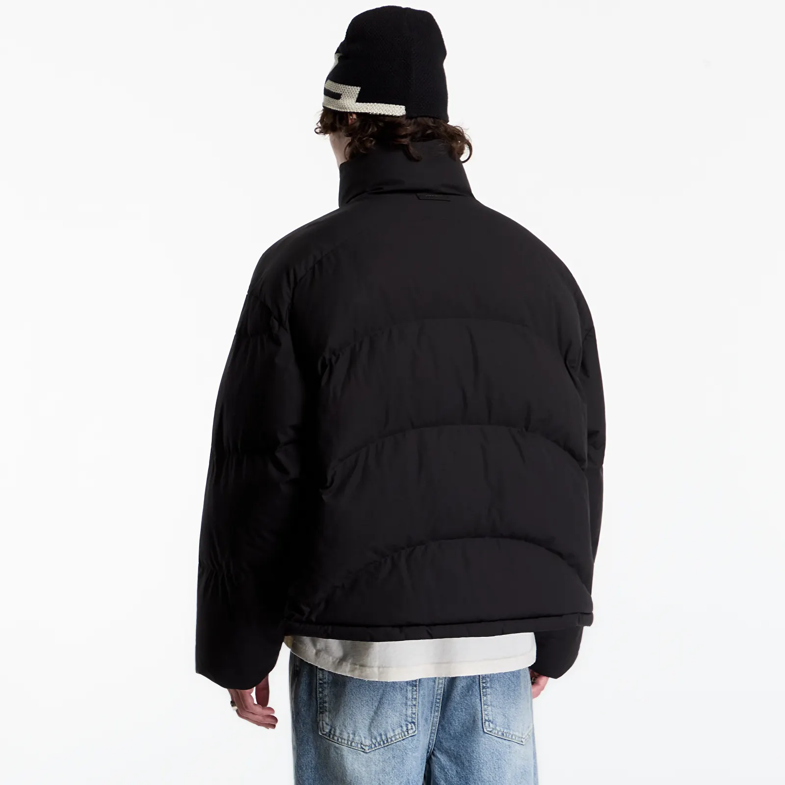 Kabátok Represent Riot Puffer UNISEX Black