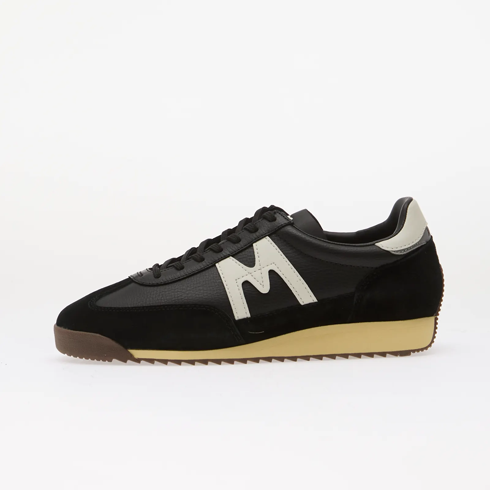 Skor för män Karhu Mestari 76 Jet Black/ Blanc De Blanc