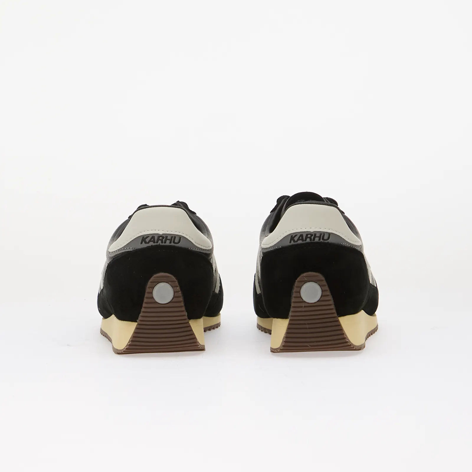 Skor för män Karhu Mestari 76 Jet Black/ Blanc De Blanc