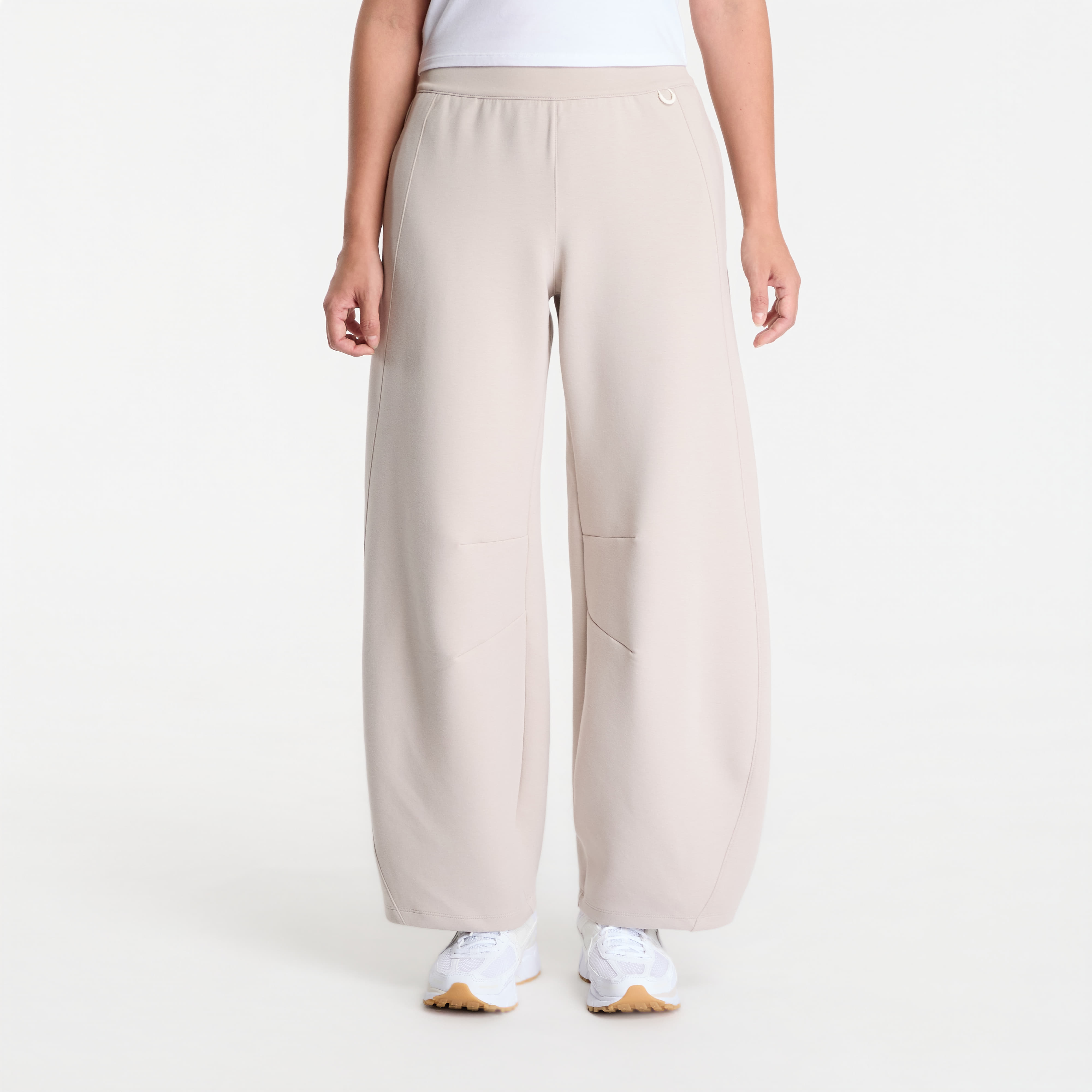 Pantaloni de trening Nike 24.7 ImpossiblySoft Women's High-Waisted Wide-Leg Pants Cream Ii/ Sail/ College Grey S