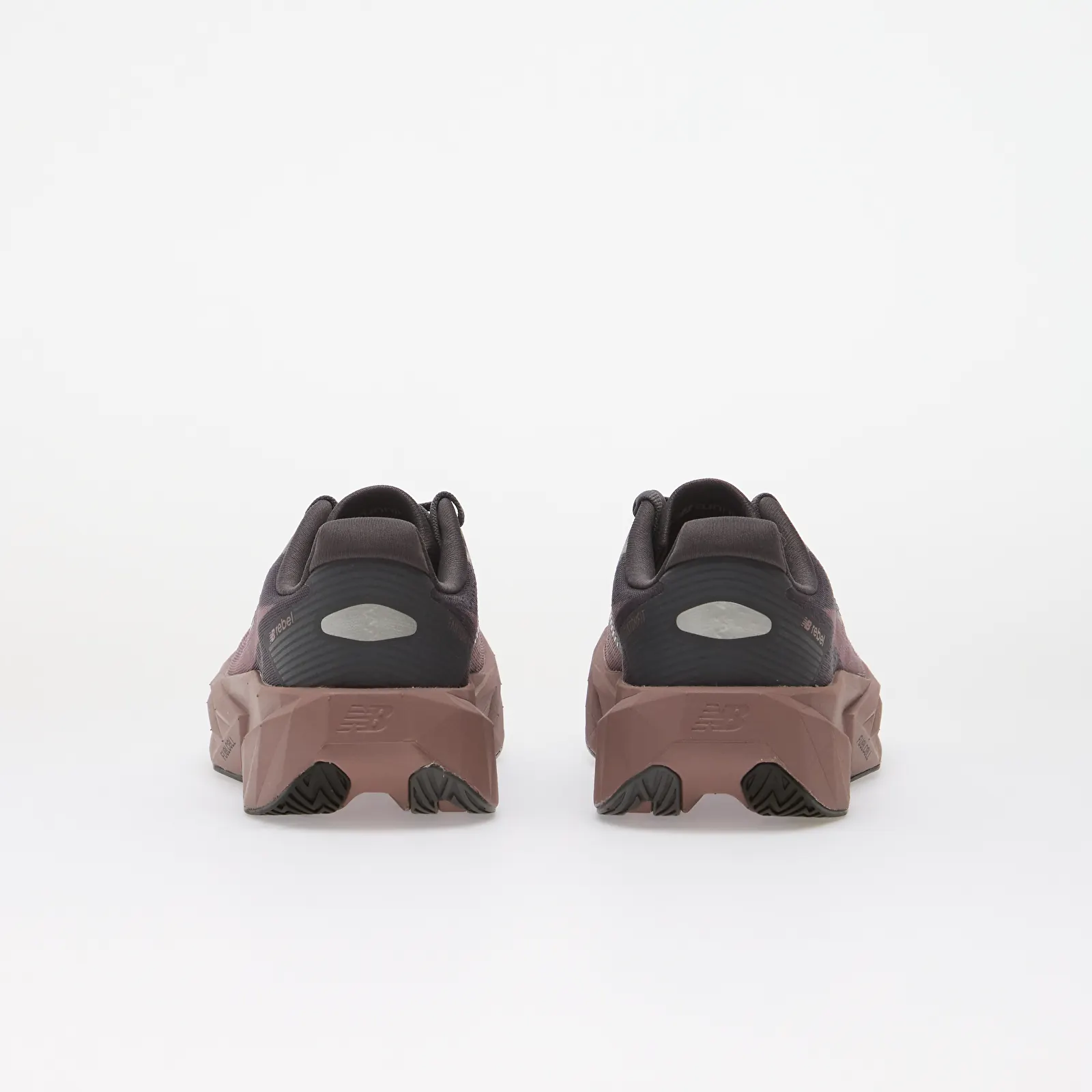Women's shoes New Balance FuelCell Rebel v5 Magnet/ Pebble