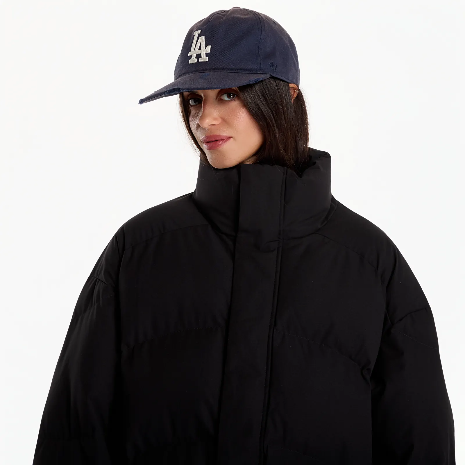 Kabátok Represent Riot Puffer UNISEX Black