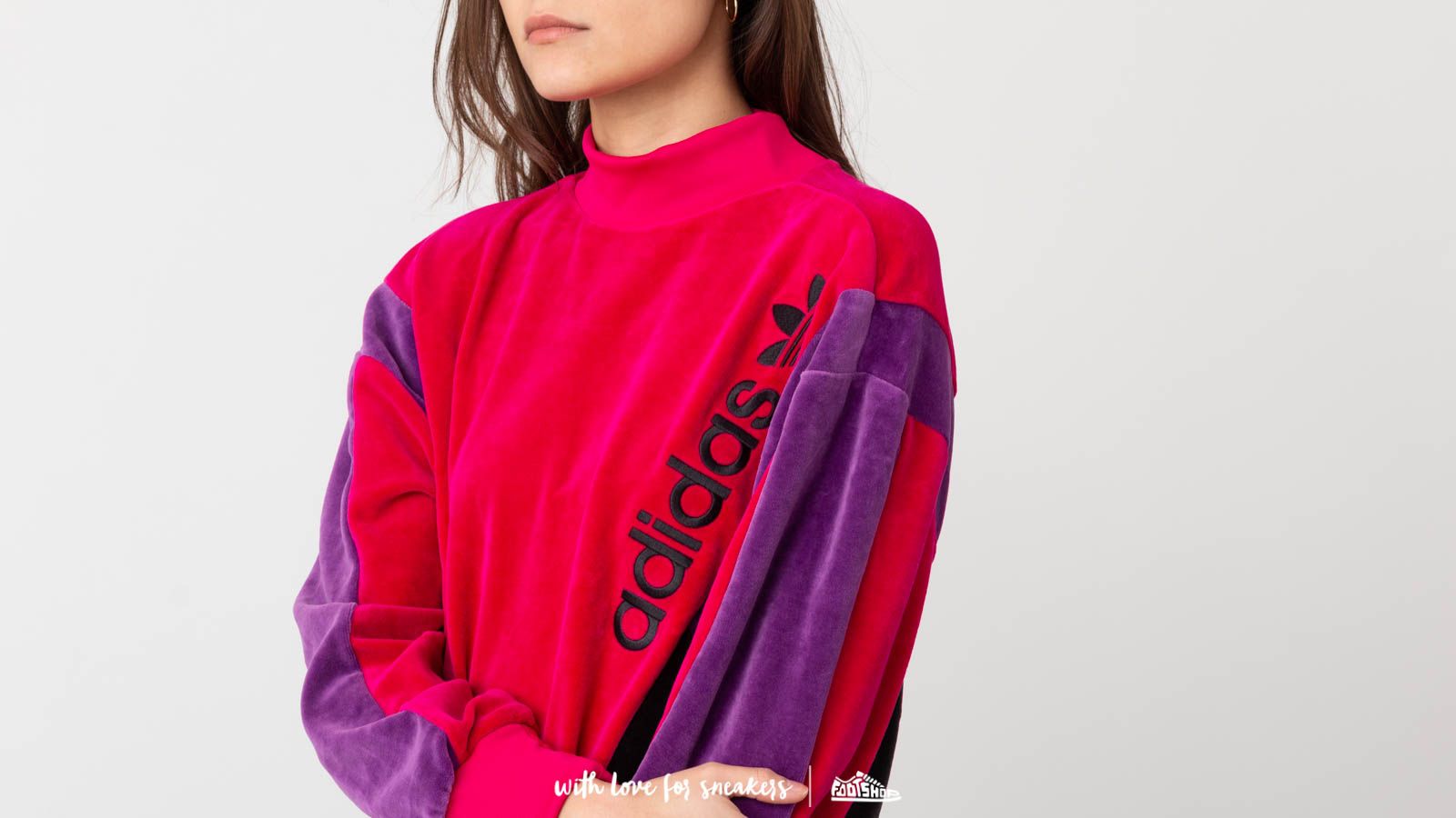 Adidas pink crew neck online