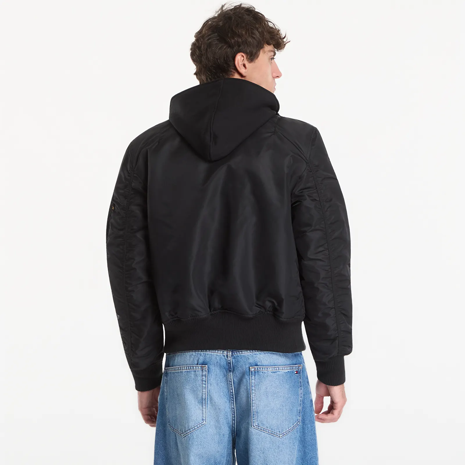 Miesten takit Alpha Industries MA-1 D-Tec Sleeve Embroidery Black/ Black