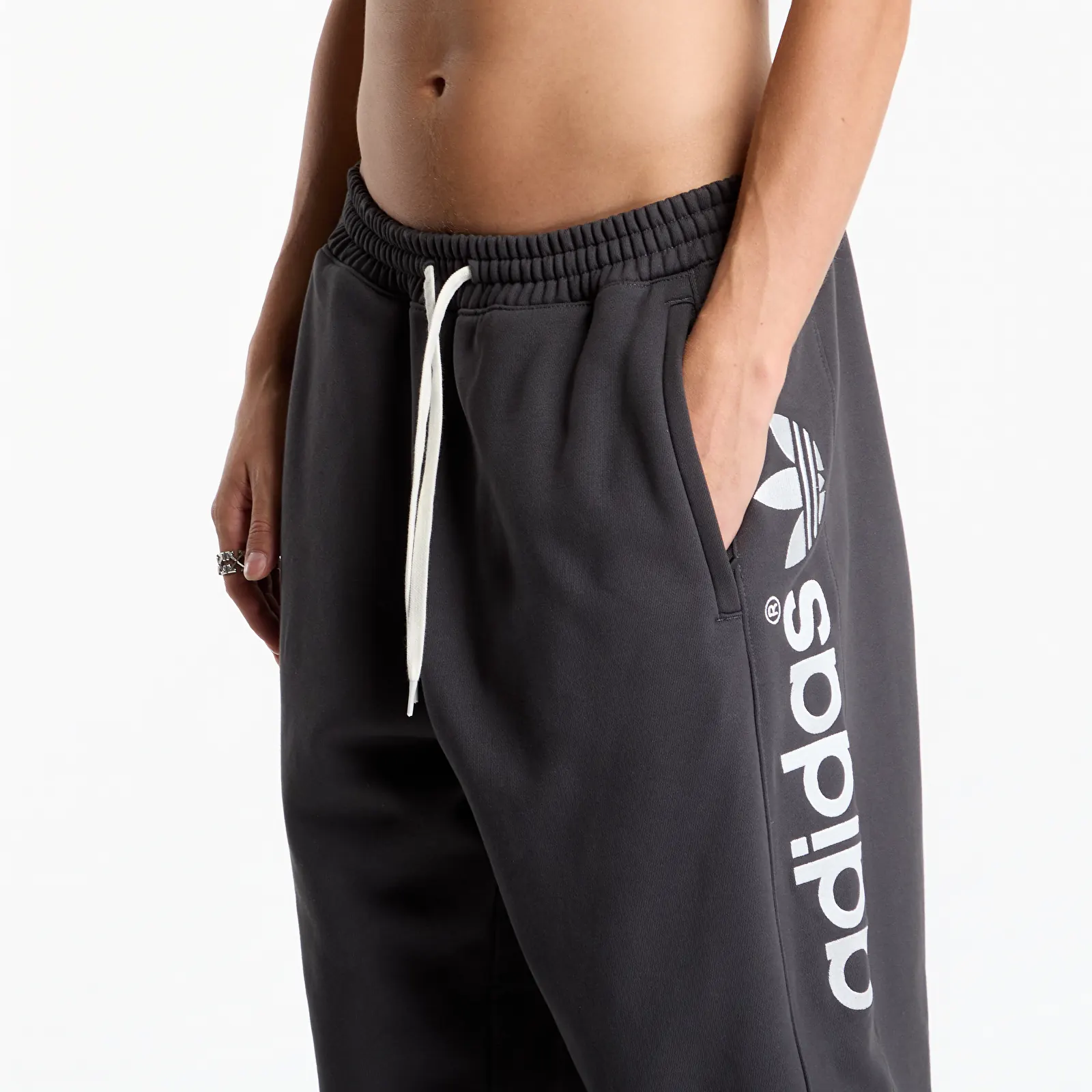 Jogger Pants adidas adiSignature NY Jogger Sweatpants UNISEX Utility Black
