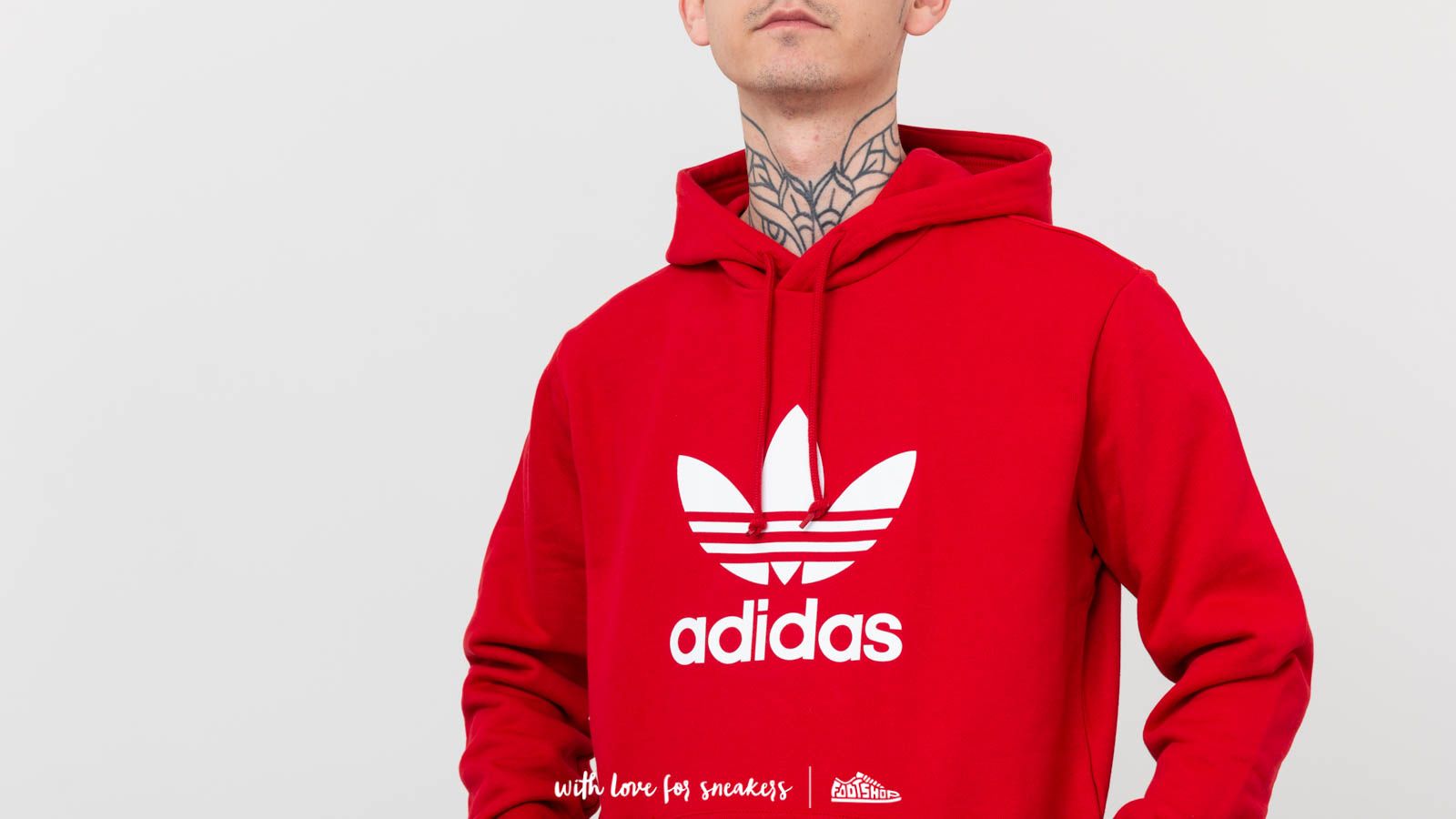 Adidas trefoil hoodie red 2025
