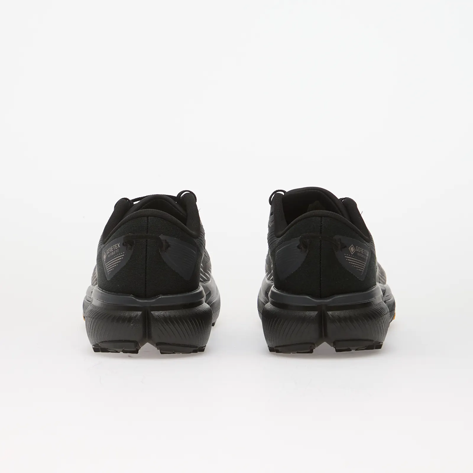 Ženski čevlji Brooks Cascadia 20 GTX W Black/ Ebony/ Nocturnal