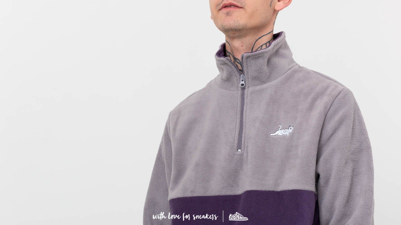 Sweatjacken und Sweatshirts RIPNDIP Castanza Half Zip Brushed Fleece Sweater Grey