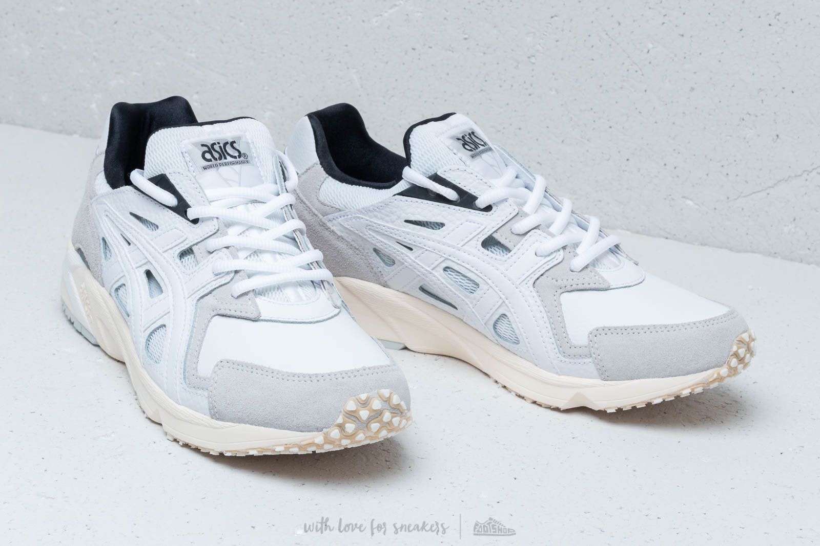 Men s shoes Asics GEL DS Trainer OG White White Footshop