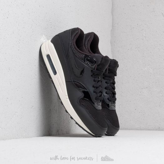 Nike Wmns Air Max 1