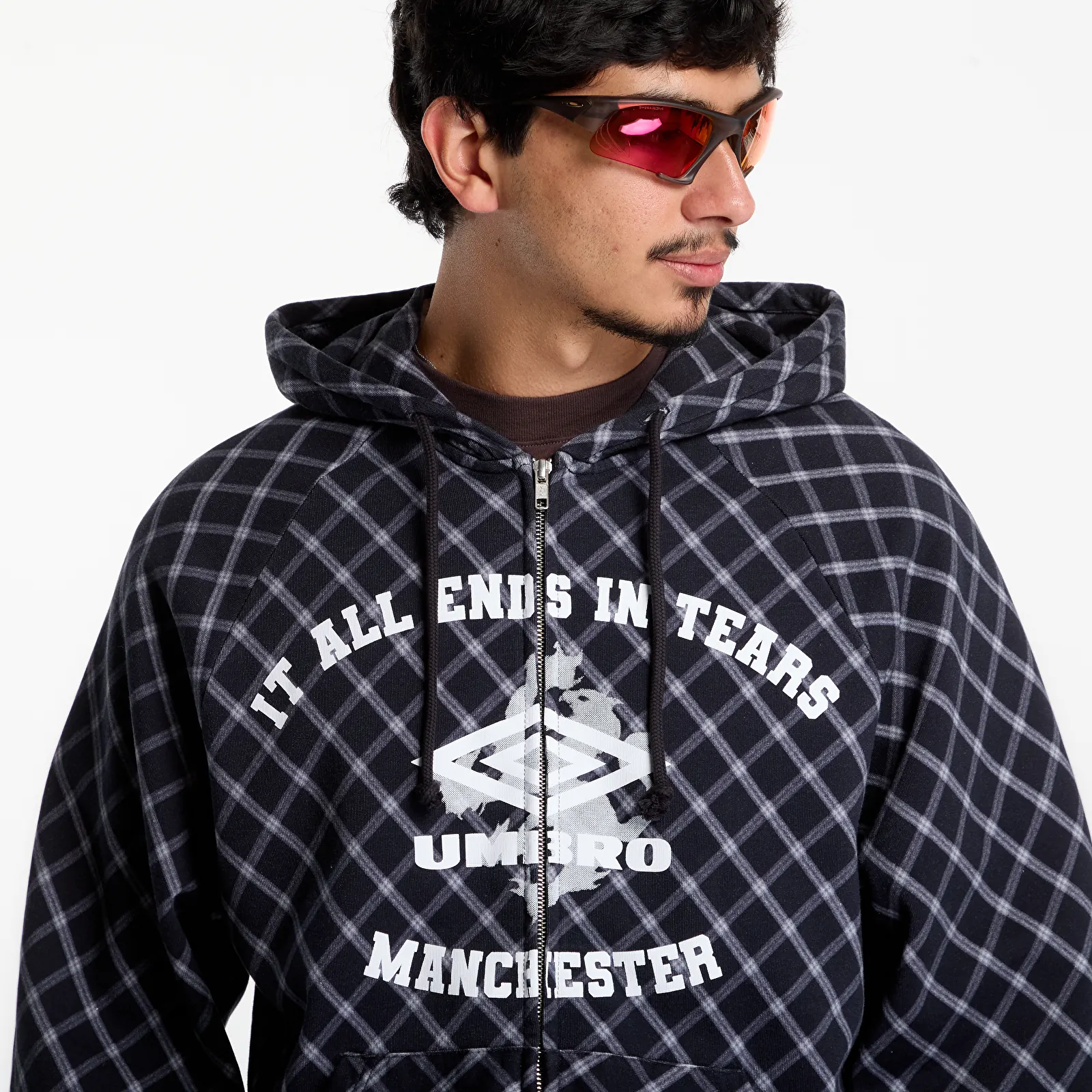 Sweatjacken und Sweatshirts Umbro It All Ends In Tears Masked Hoodie Anthracite
