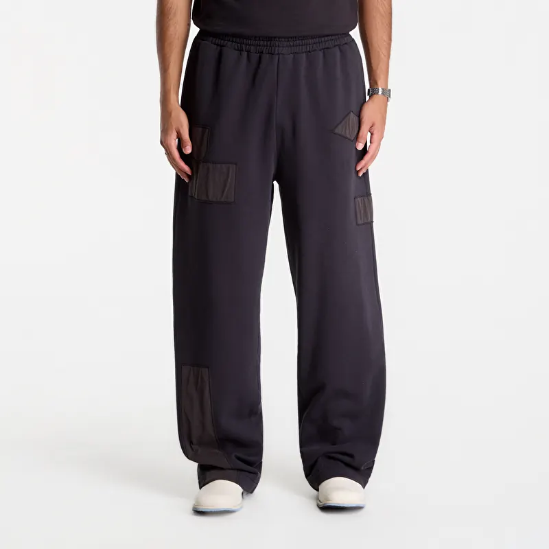 Umbro Censored Sweatpants Washed Black