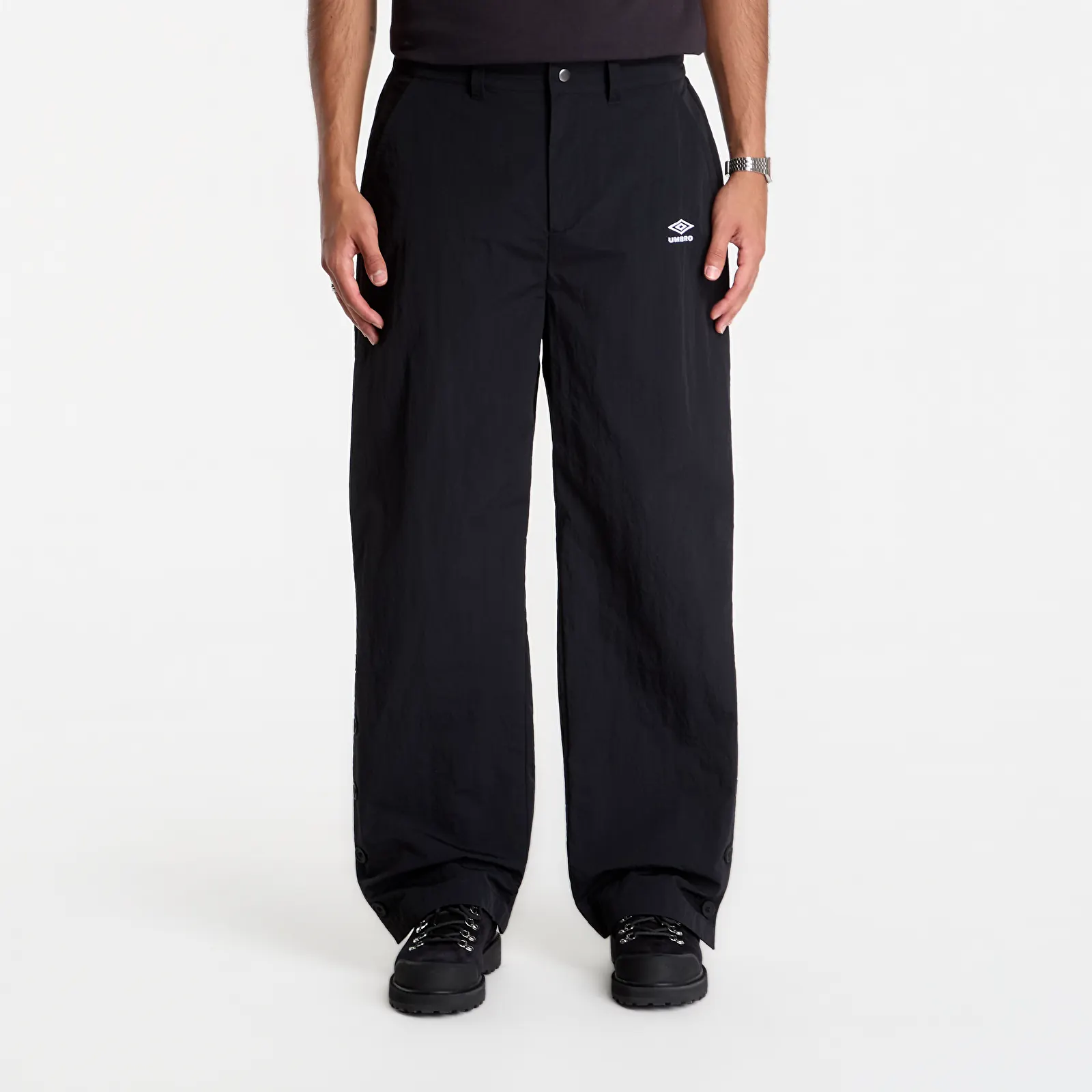 Bukser Umbro Antique Nylon Pants Carbon Black