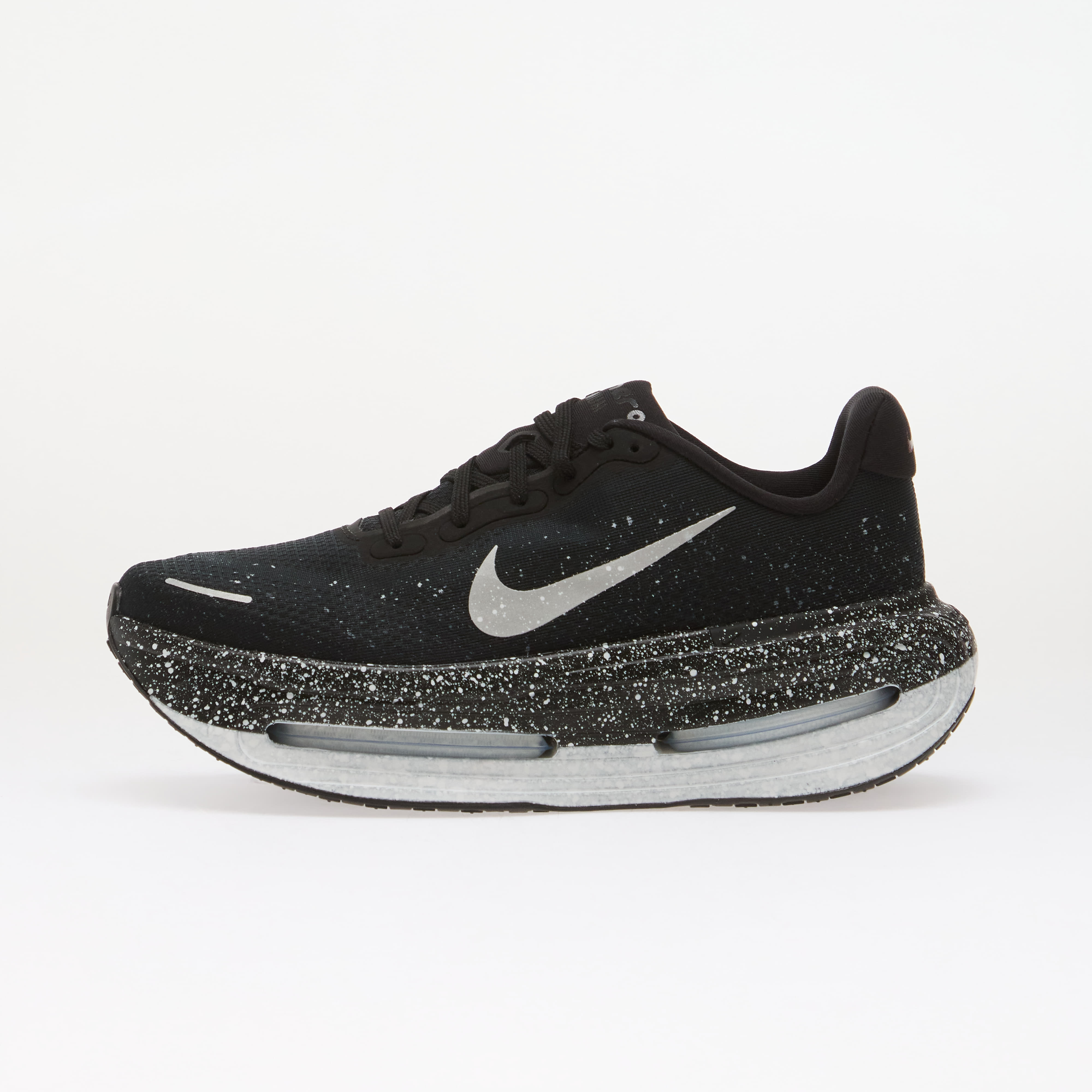 Сникърси Nike Vomero Premium Black/ Metallic Silver-White EUR 41