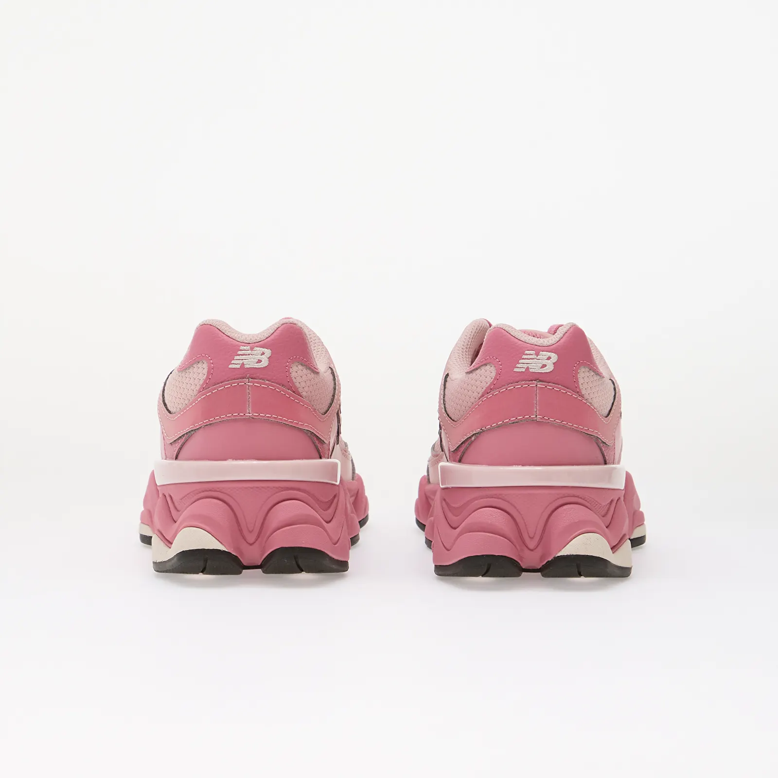 Herenschoenen New Balance 9060 Kids Pink Salt/ Pink Eraser
