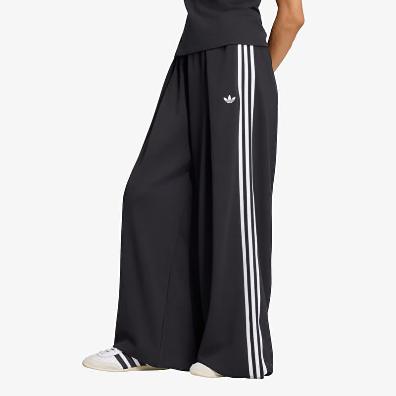 adidas Adiluna Season 2 x Jennie Pleated Track Pants Black