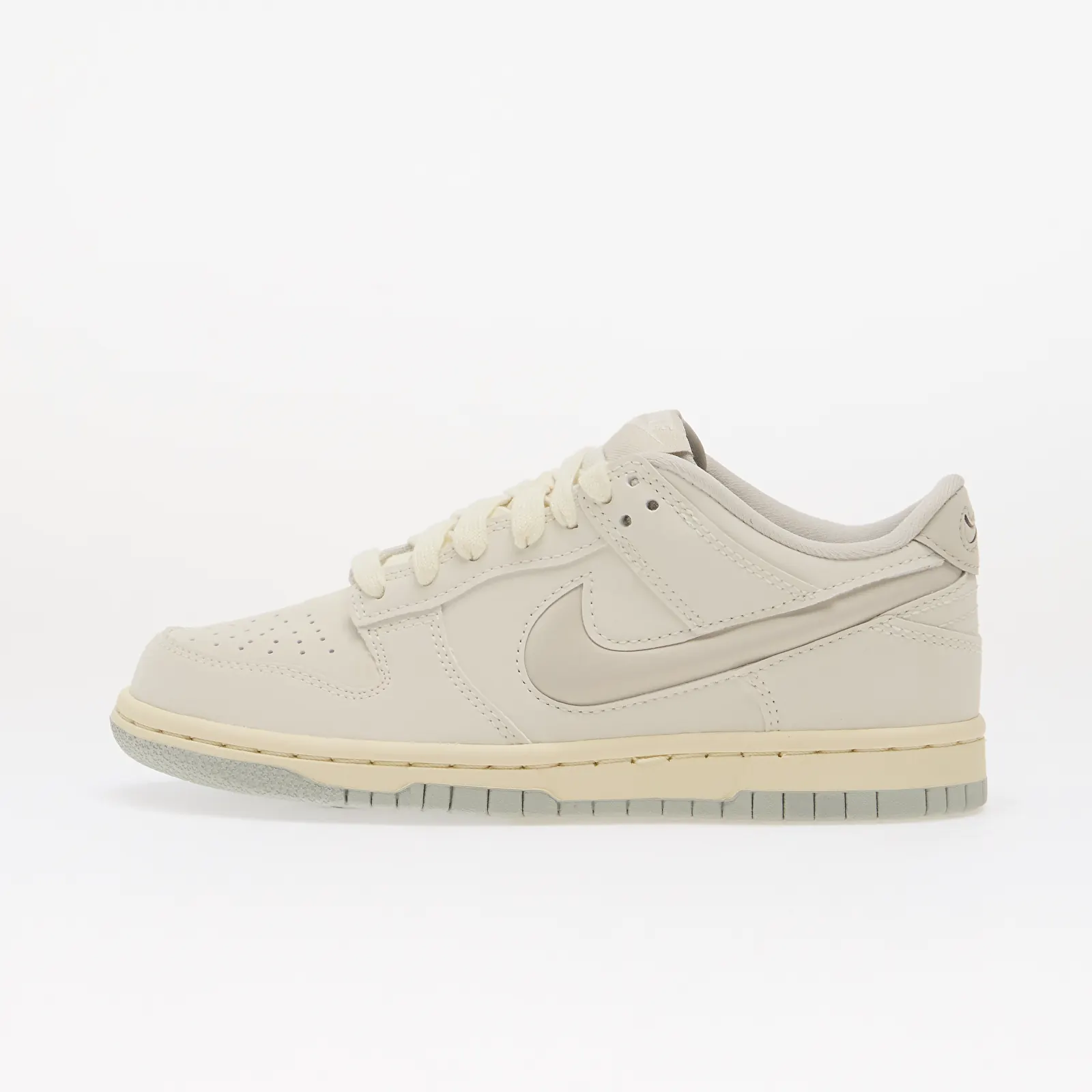 Kids' sneakers and shoes Nike Dunk Low LV8 Kids Sail/ Light Bone/ Coconut Milk