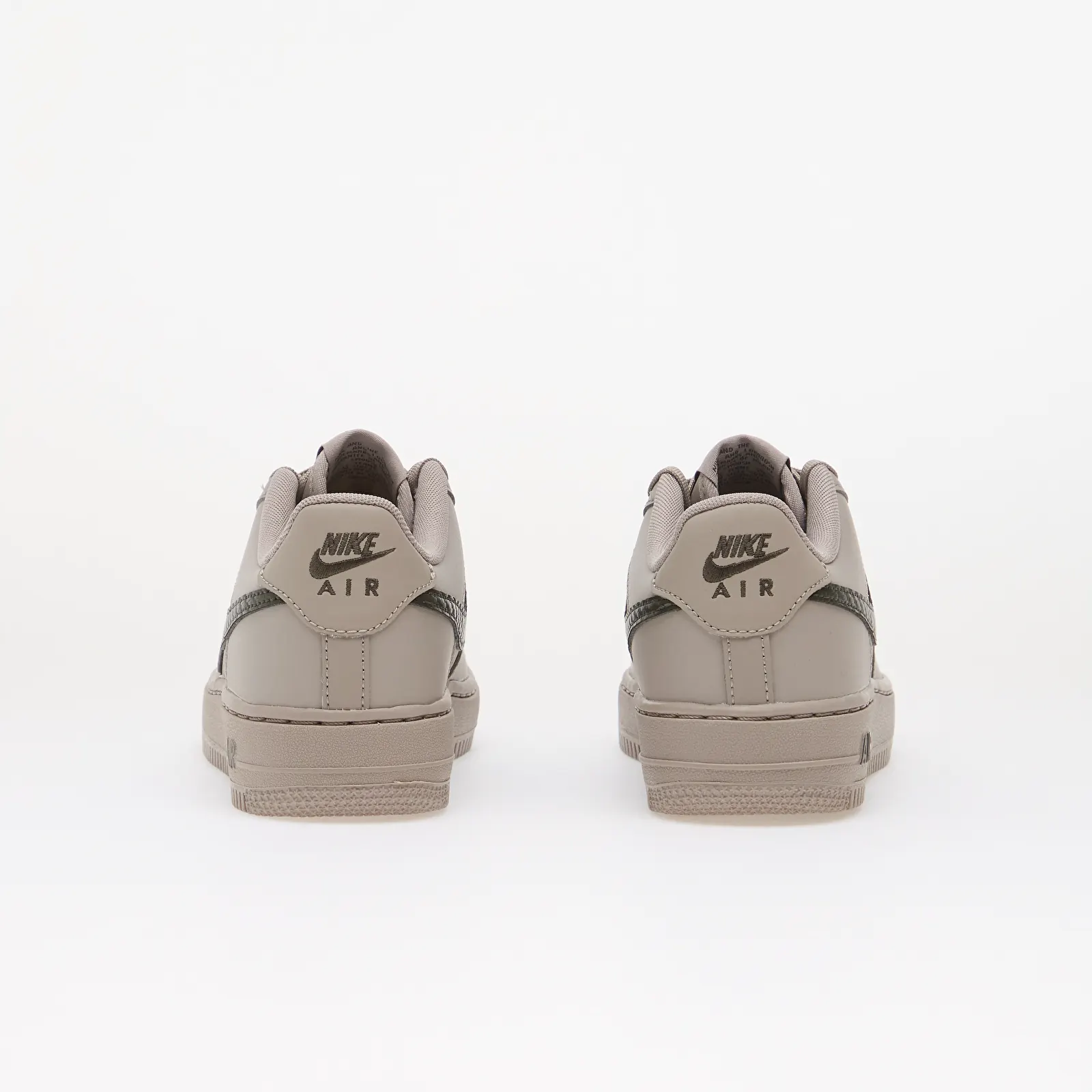 Sneaker und Schuhe für Kinder Nike Air Force 1 Tech Essential Kids College Grey/ Newsprint