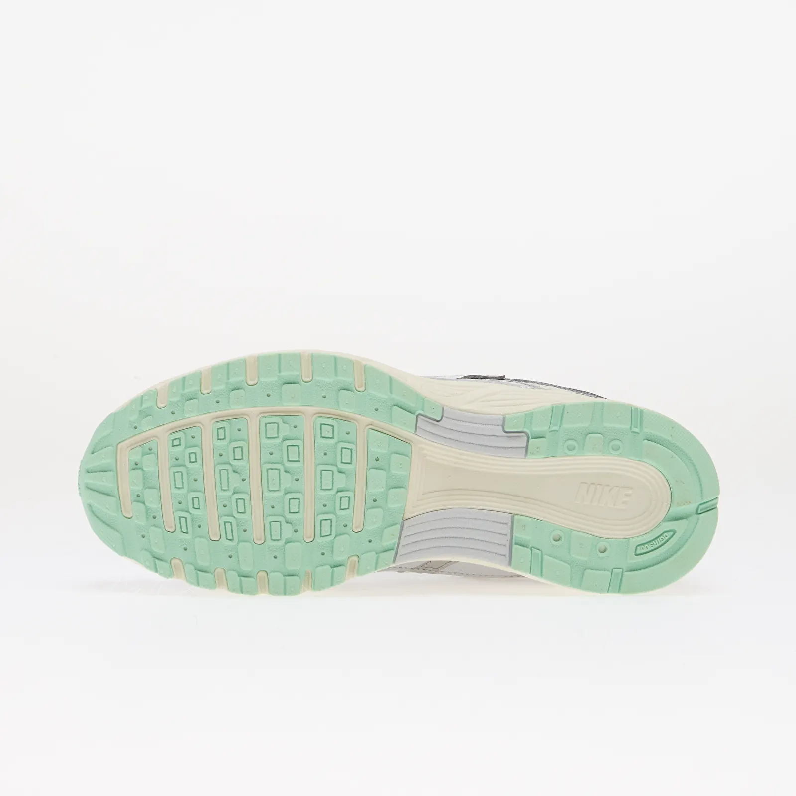 Chaussures et baskets enfants Nike P-6000 Utility Kids Sail/ Arctic Green/ Football Grey