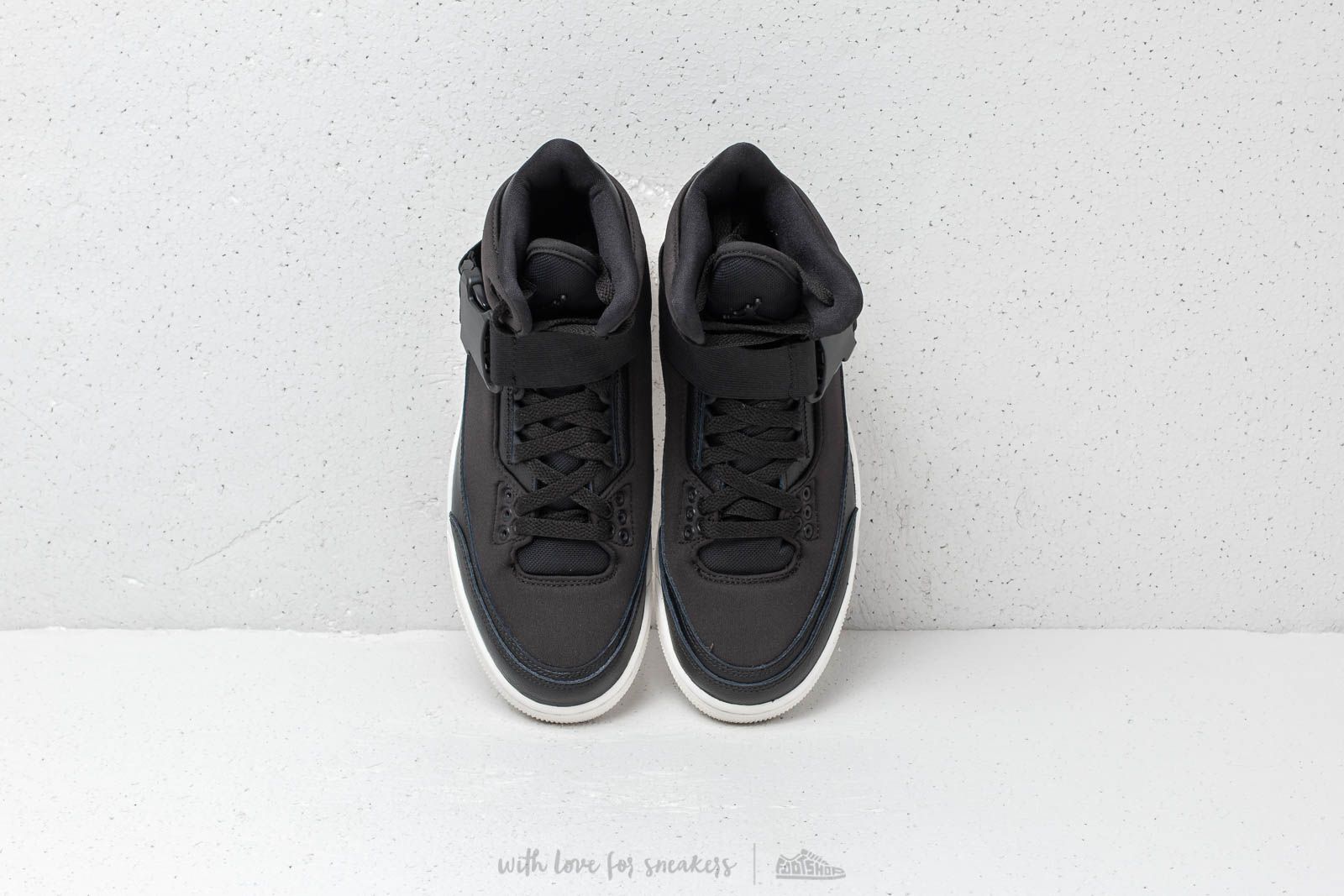 Sieviešu apavi Air Jordan Wmns 3 Retro Exp Xx Black/ Black-Sail
