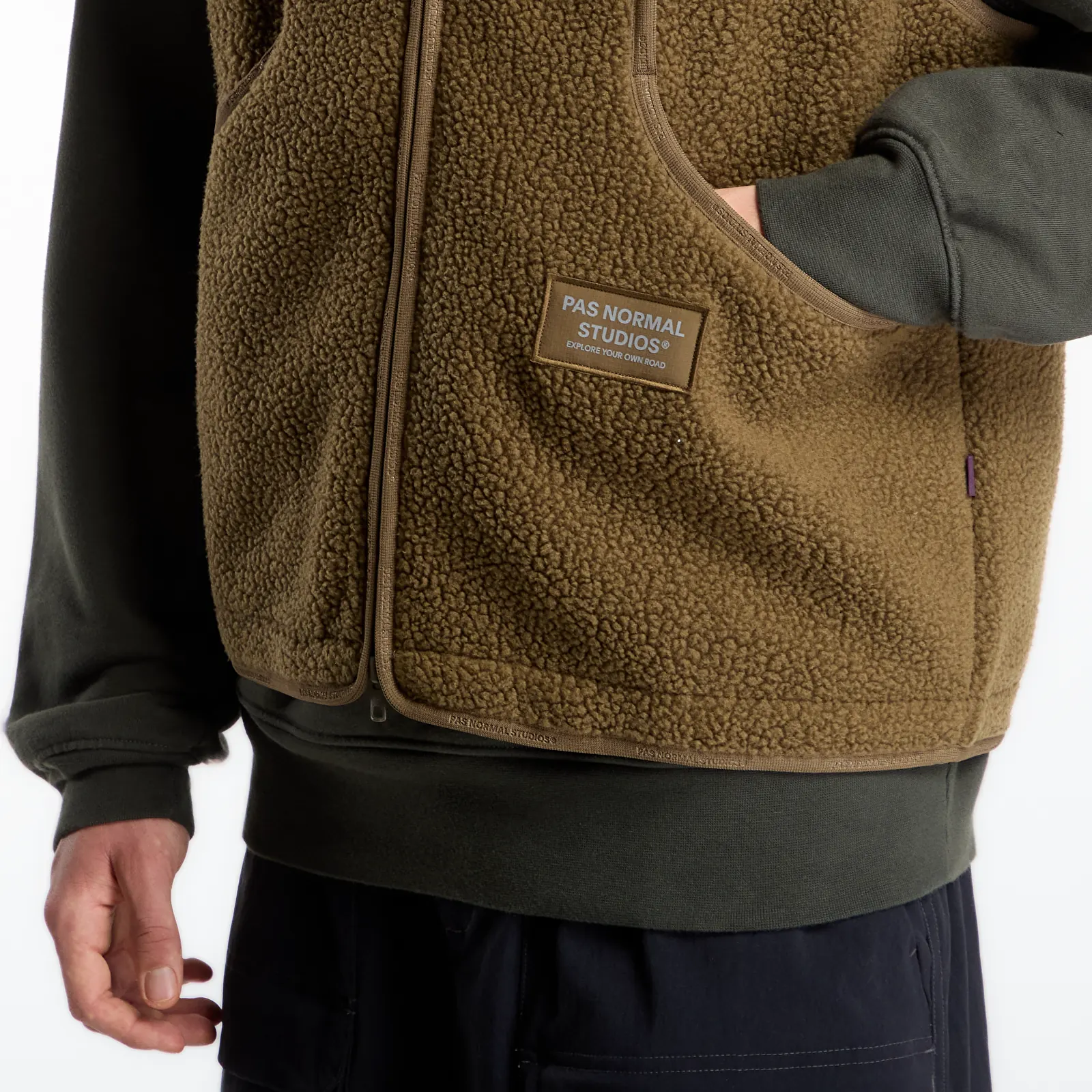 Vesten Pas Normal Studios Off-Race Pile Fleece Vest Deep Olive