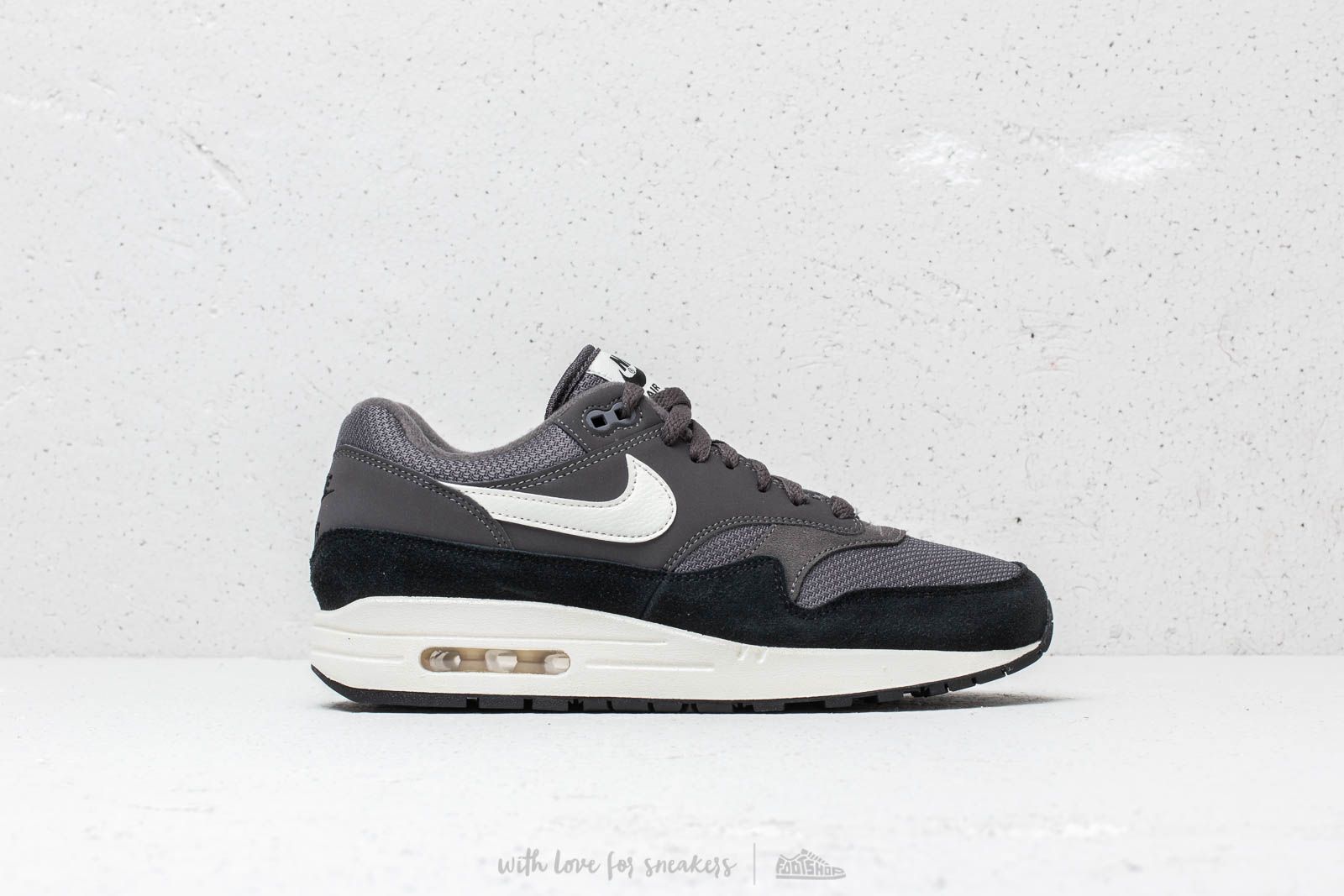 Men s shoes Nike Air Max 1 Thunder Grey Sail Sail Black Footshop