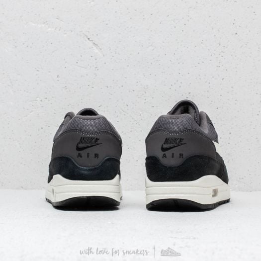 Air max thunder grey top
