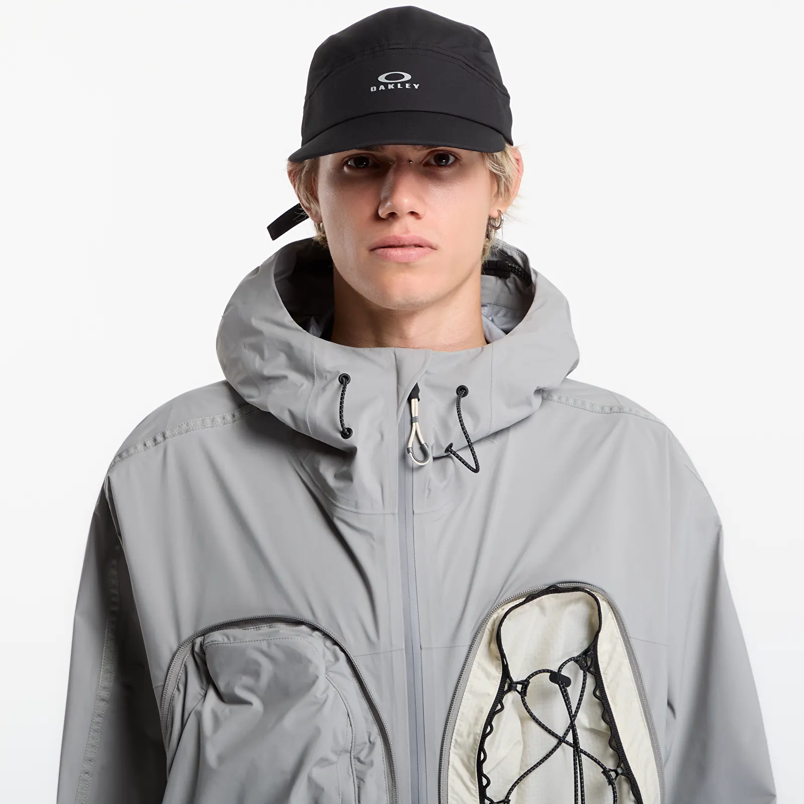 Caps Oakley Latitude Waterproof Cap Pitch Black