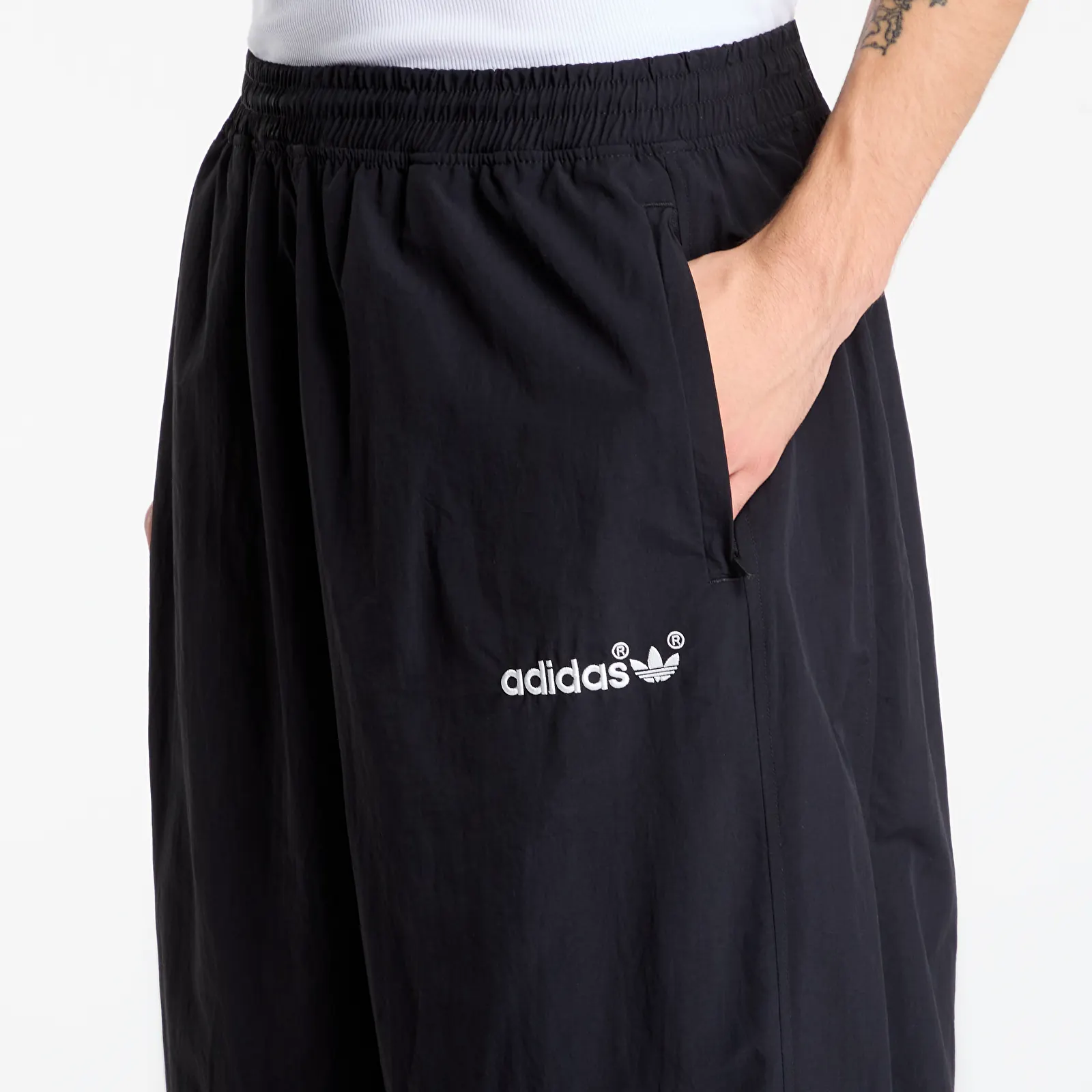 Trenerke adidas adiSignature Vista Wind Track Pants Black