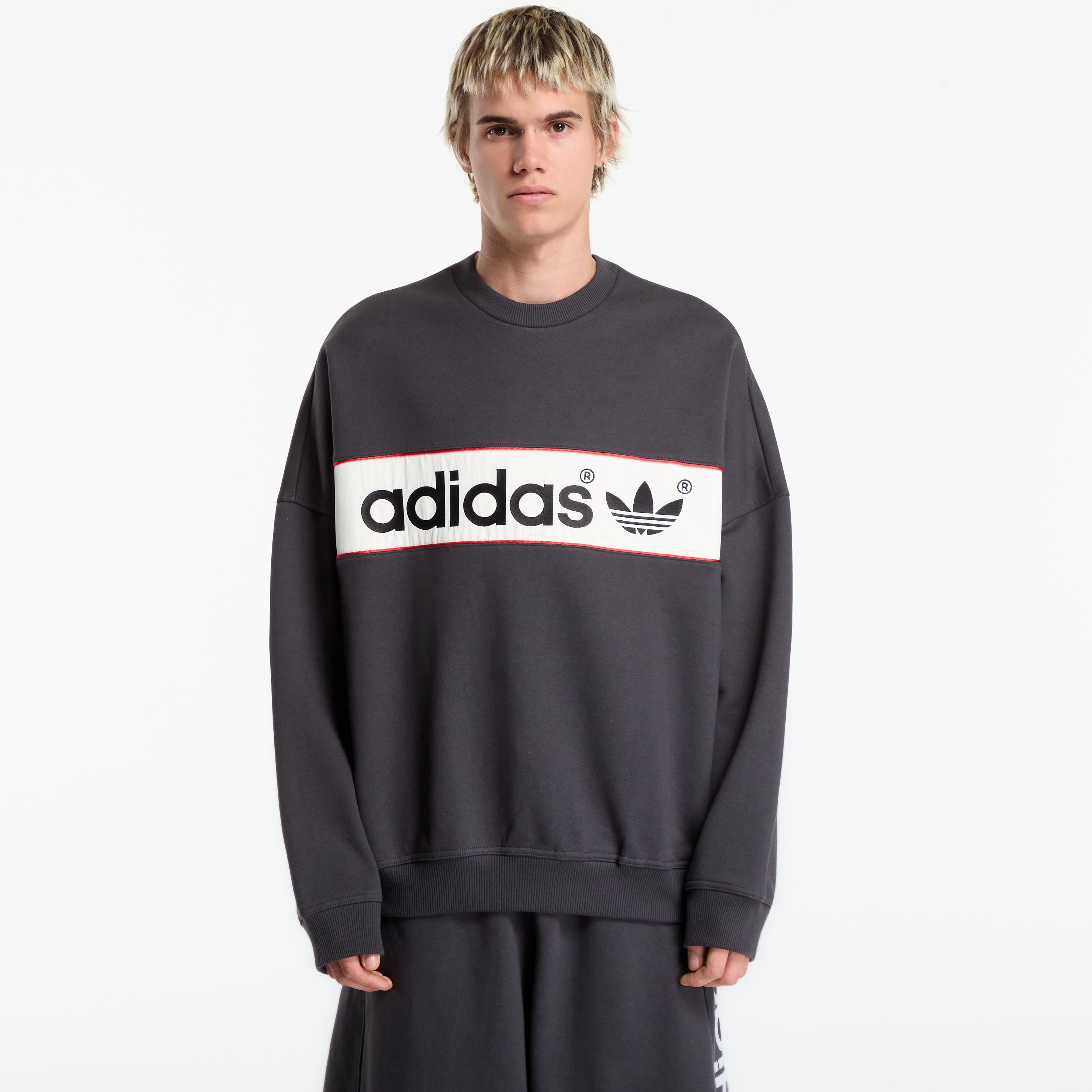 Sweatshirt adidas adiSignature NY Crewneck Sweatshirt UNISEX Utility Black M