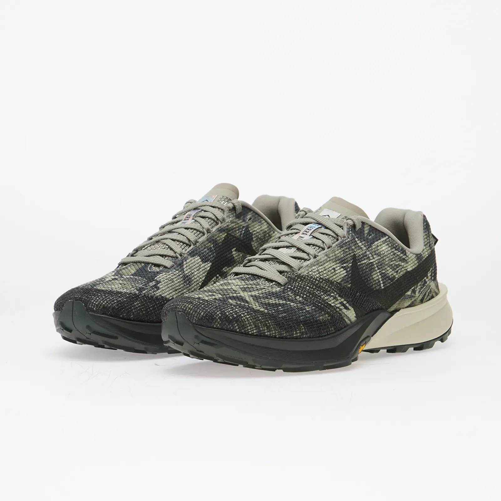 Pánské tenisky a boty Nike Kiger 10 Spruce Fog/ Black Spruce/ Sea Glass