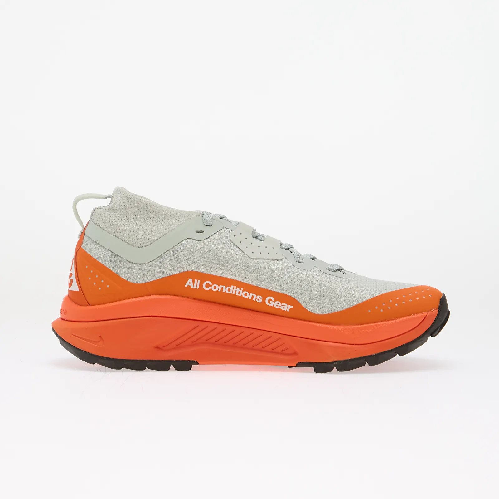 Skor för män Nike ACG Zegama Trail GORE-TEX Light Silver/ Summit White-Safety Orange