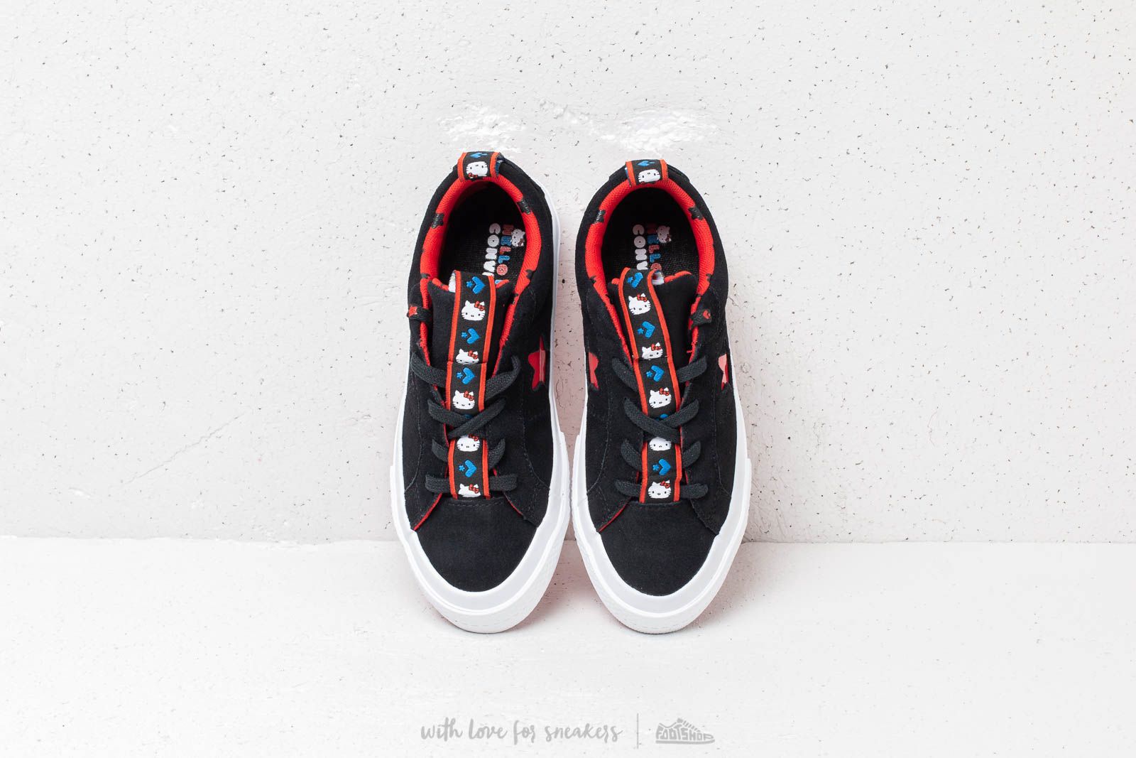 Scarpe e sneakers bambini Converse x Hello Kitty One Star OX Black/ Fiery Red/ White