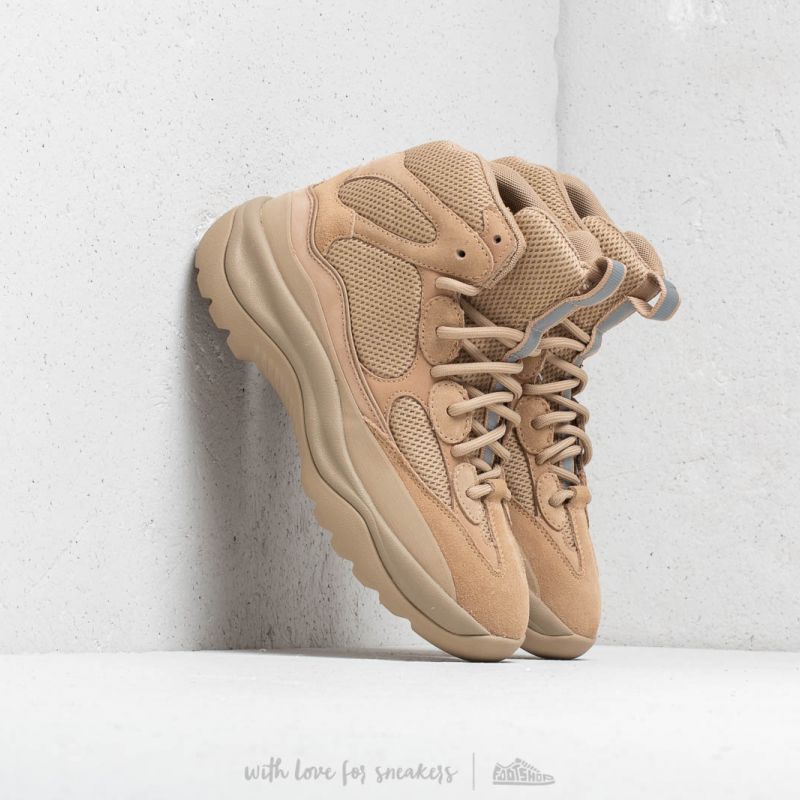 Yeezy Season 7 Desert Boot Taupe | Footshop