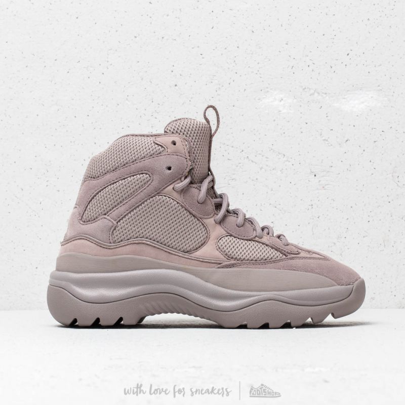 Yeezy Season 7 Desert Boot Cinder | Footshop