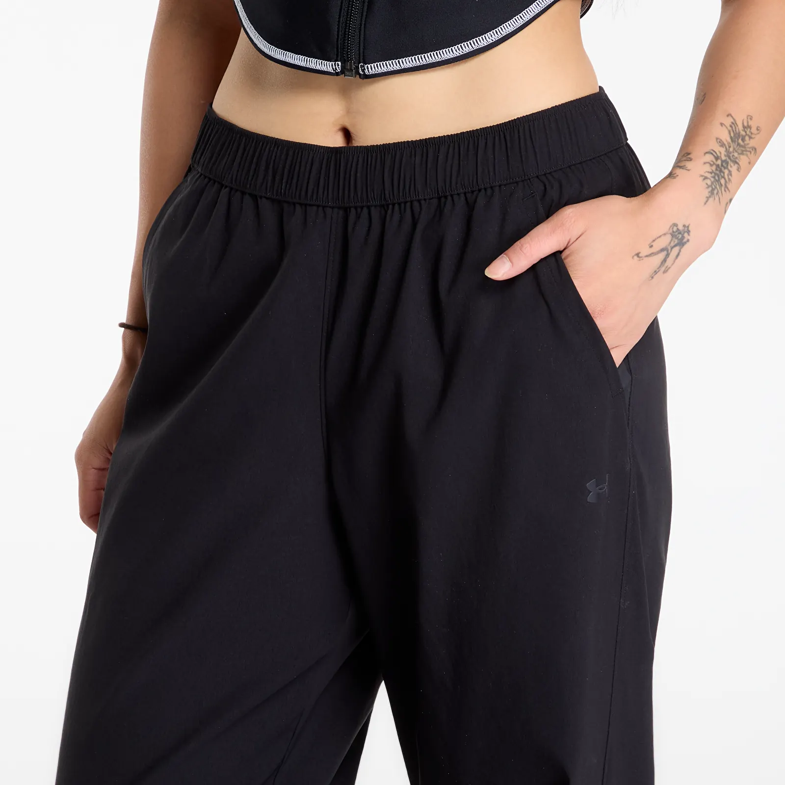 Pantalons de survêtement femme Under Armour Unstoppable Wvn Jogger Ultimate Black
