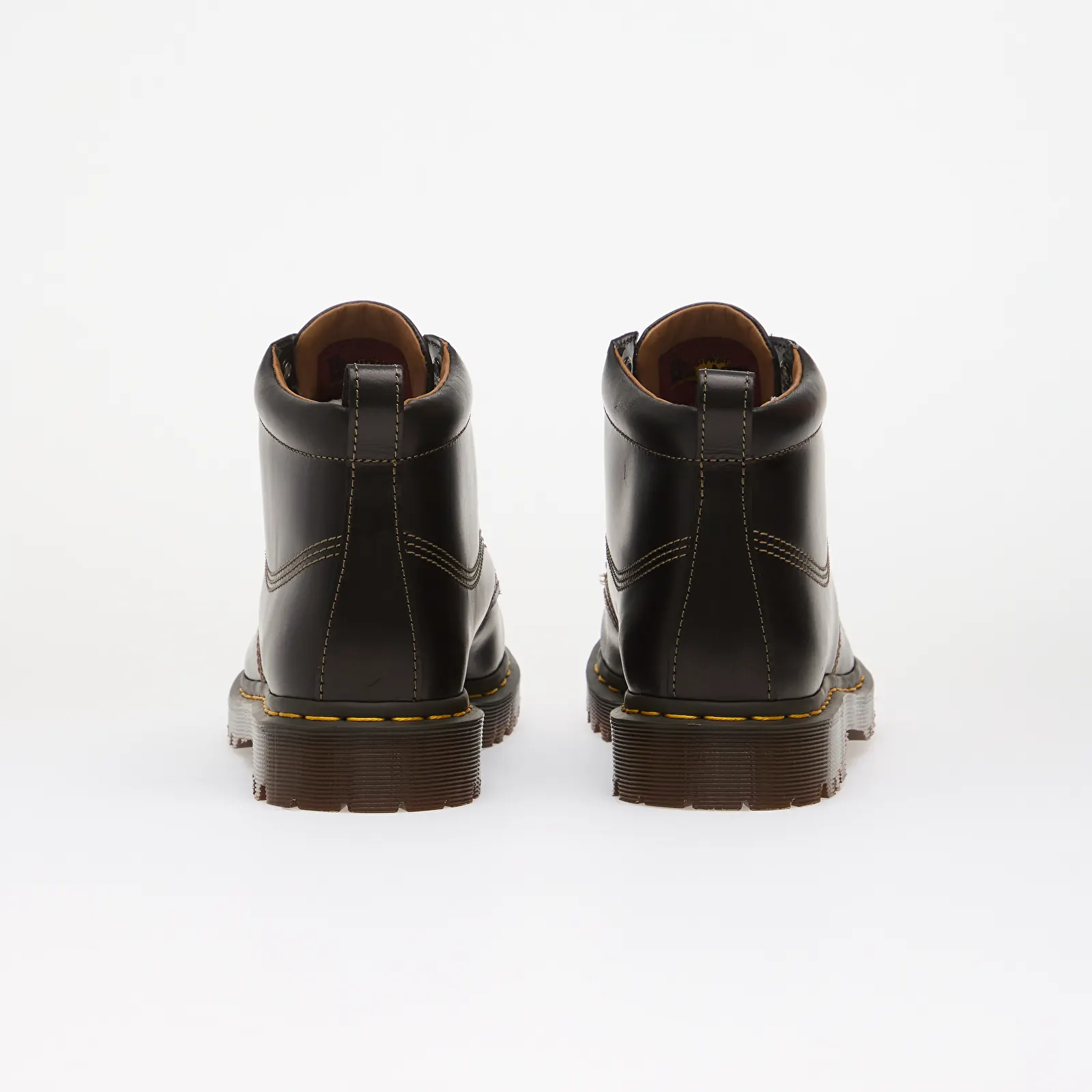 Herenschoenen Dr. Martens Lowell Chukka Black