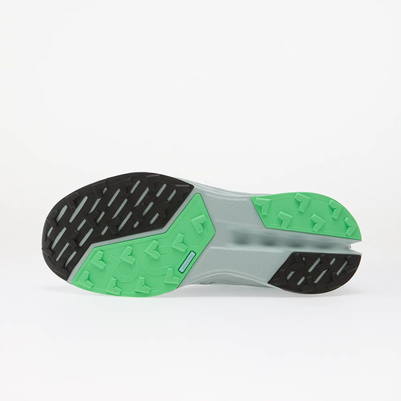 Sneakerși pentru femei On W Cloudsurfer Trail 2 Chalk/ Gardenia