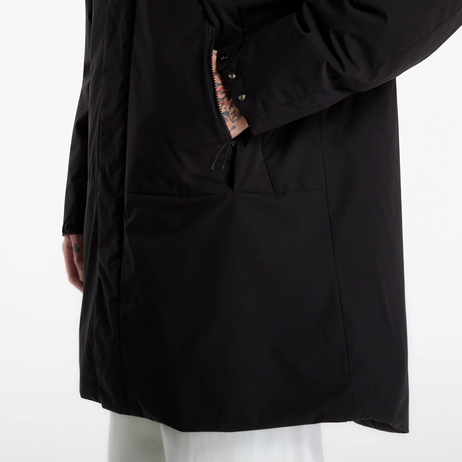 Puffer jakne C.P. Company Long Jacket Black