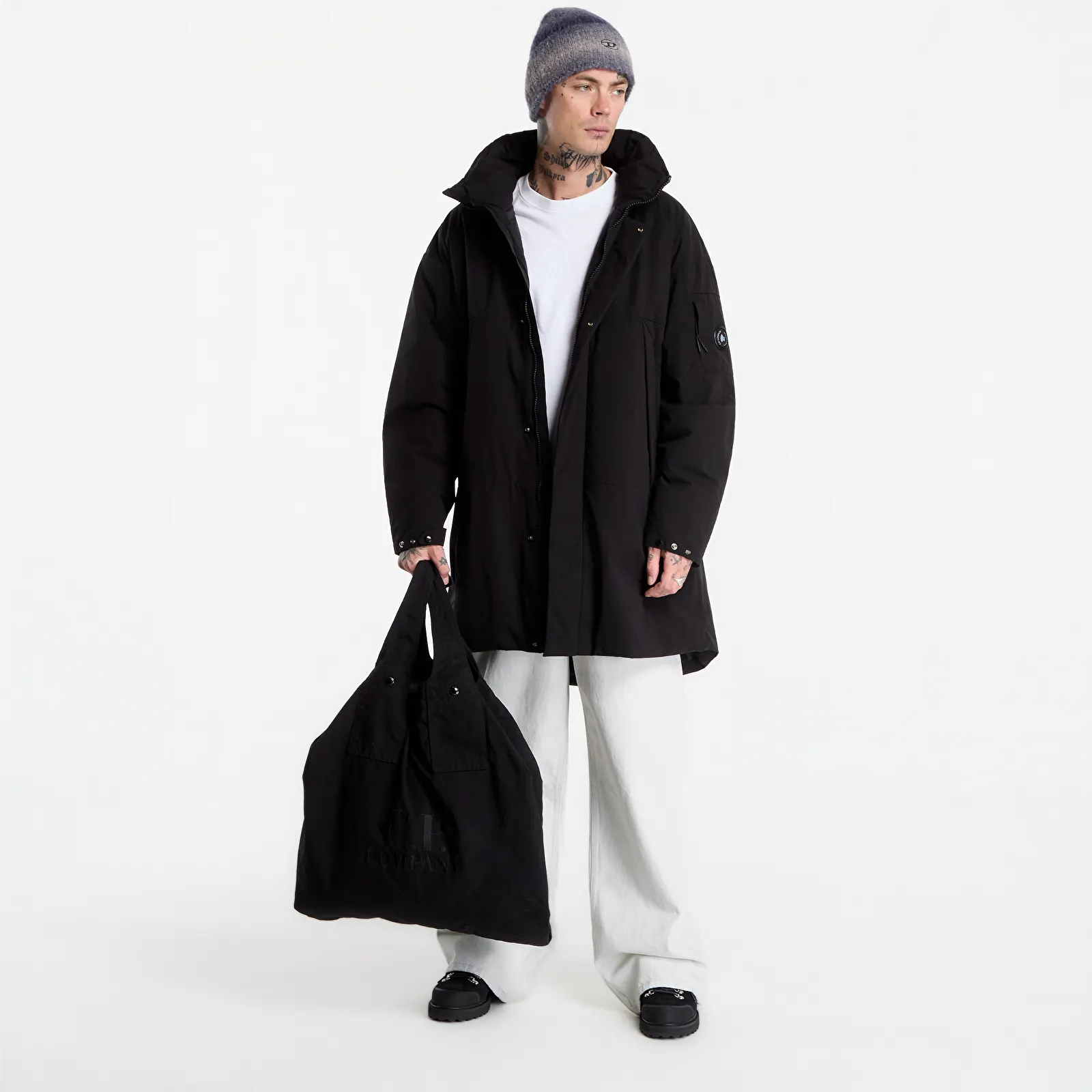 Puffer jakne C.P. Company Long Jacket Black