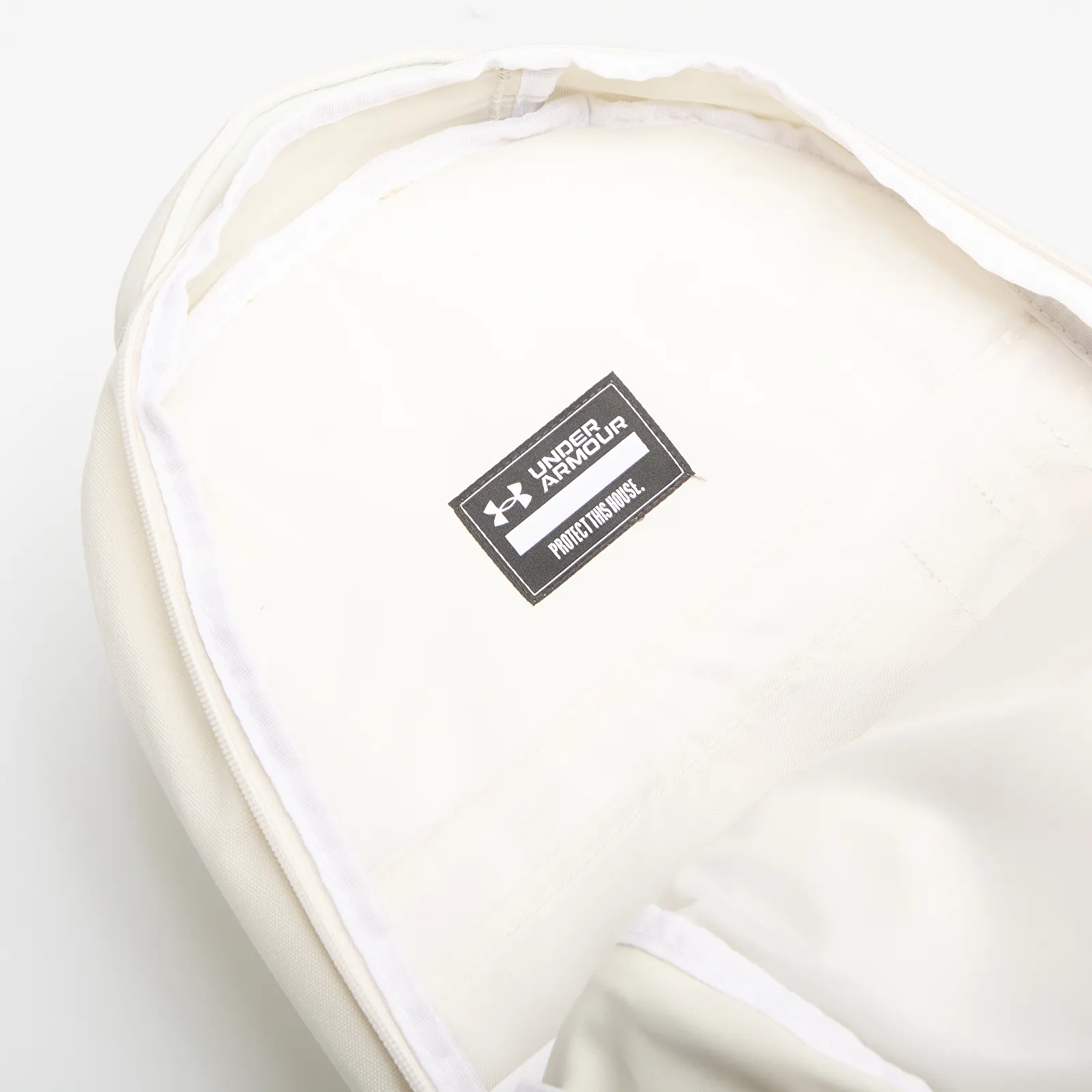 Hátizsákok Under Armour Hustle 6.0 Pro Backpack White