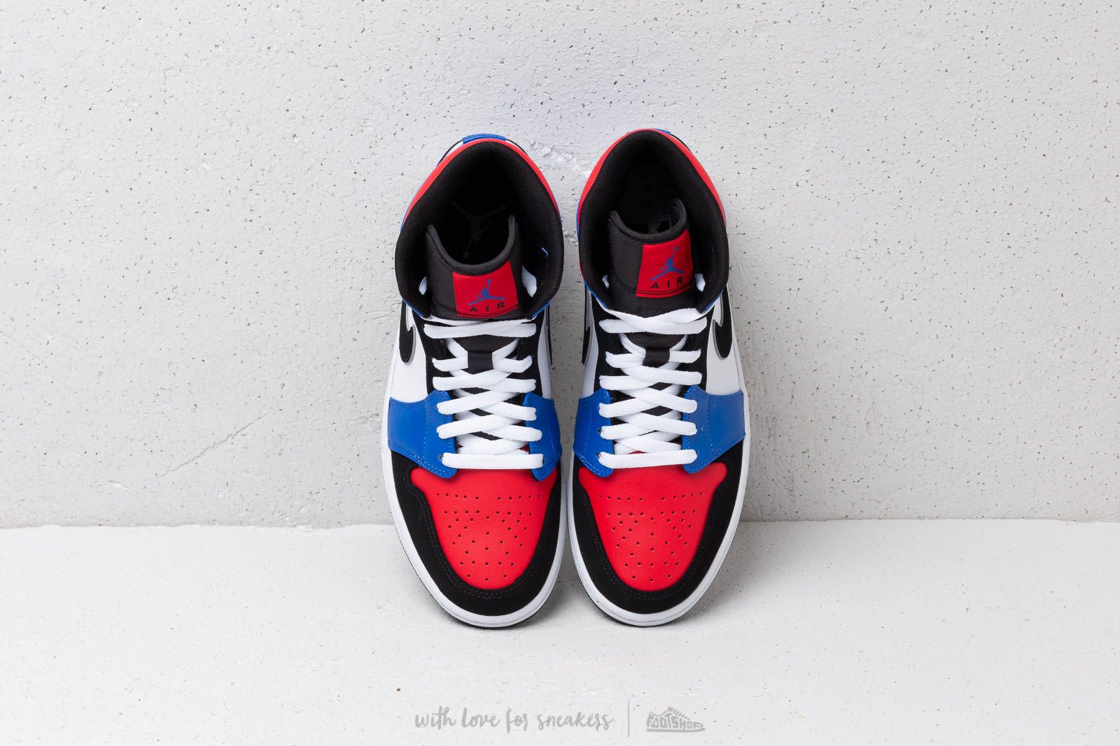 Men s shoes Air Jordan 1 Mid White Black Hyper Royal University