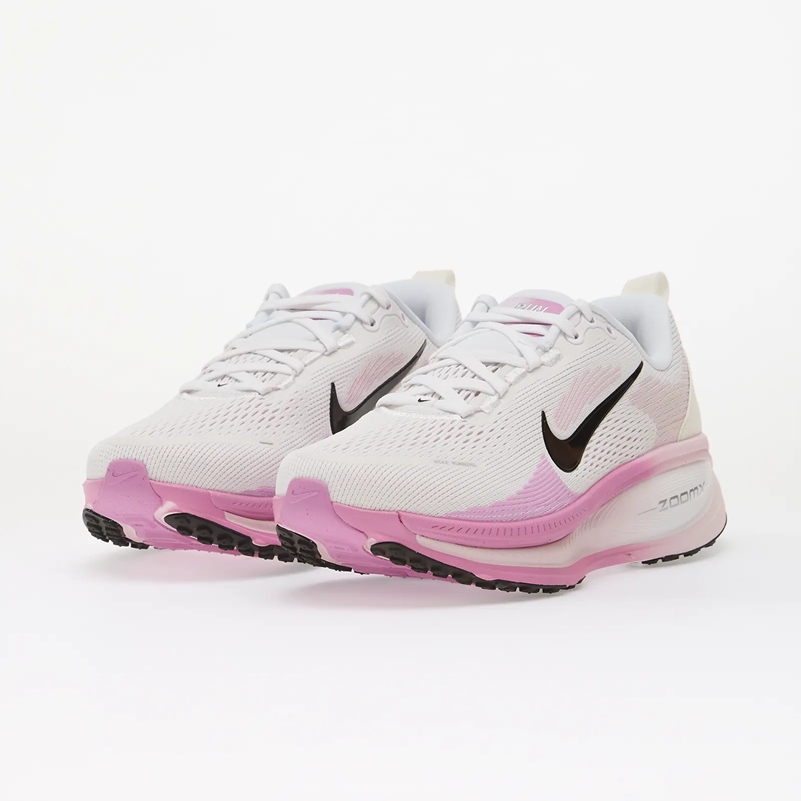 Sko til kvinder Nike Vomero 18 White/ Black/ Bleached Lilac/ Light Magenta