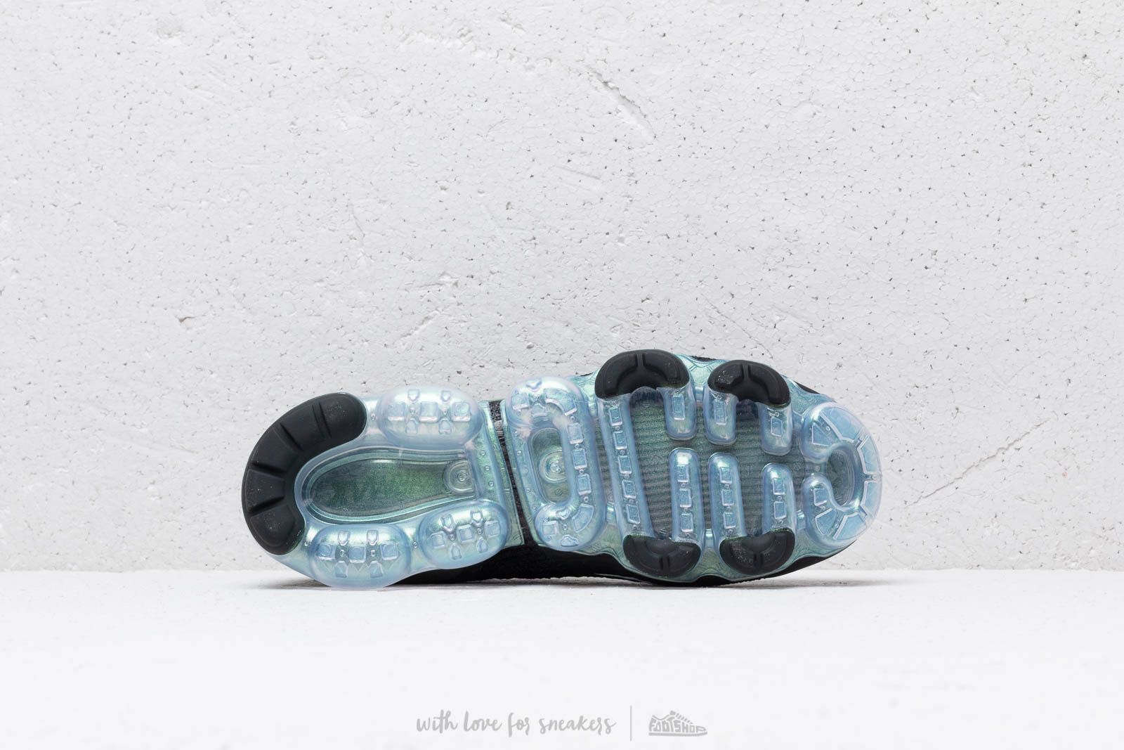 Pánské tenisky a boty Nike Air Vapormax Flyknit 2 Black/ Multi-Color-Metallic Silver